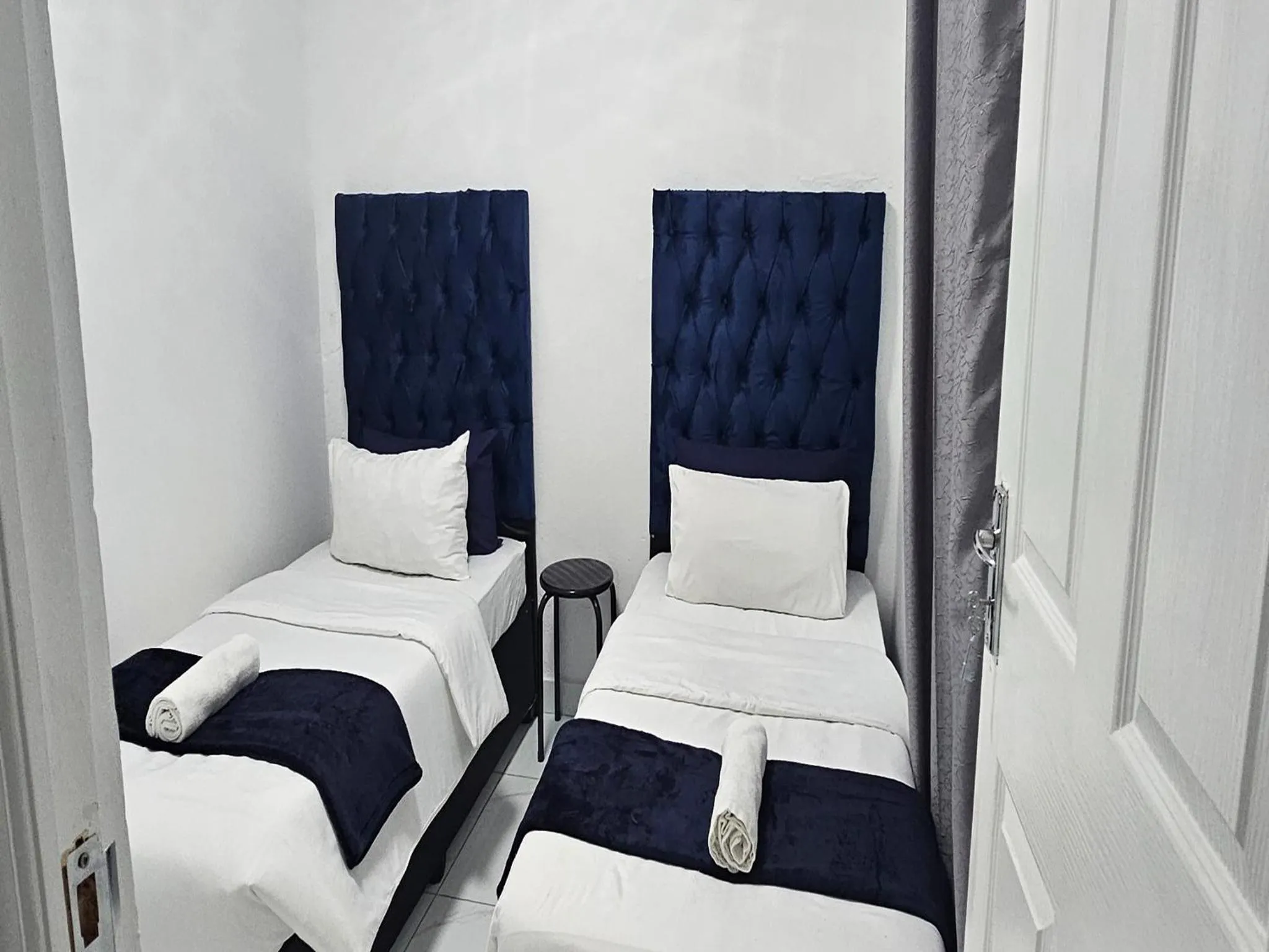 Bed in Goshen Lodge Fitzroy