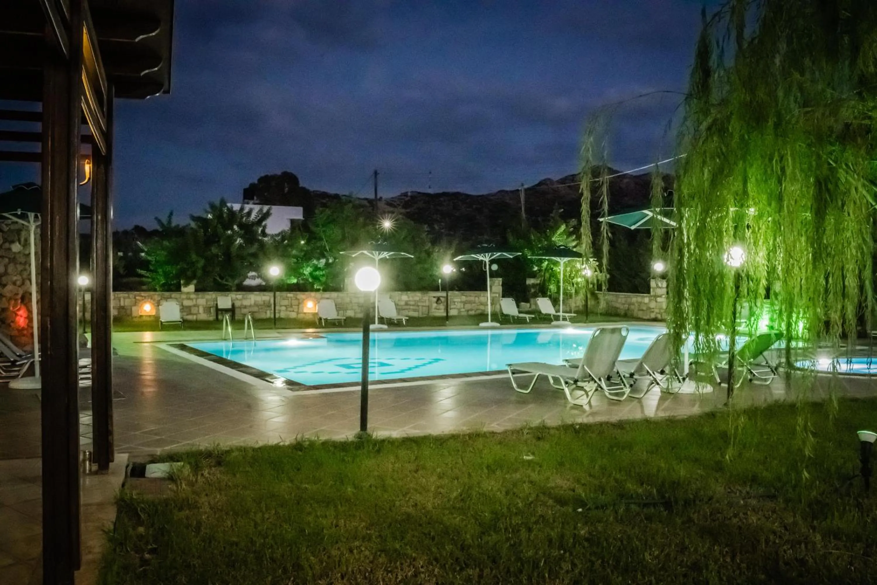 Pool view in Dimitris Villa Hotel