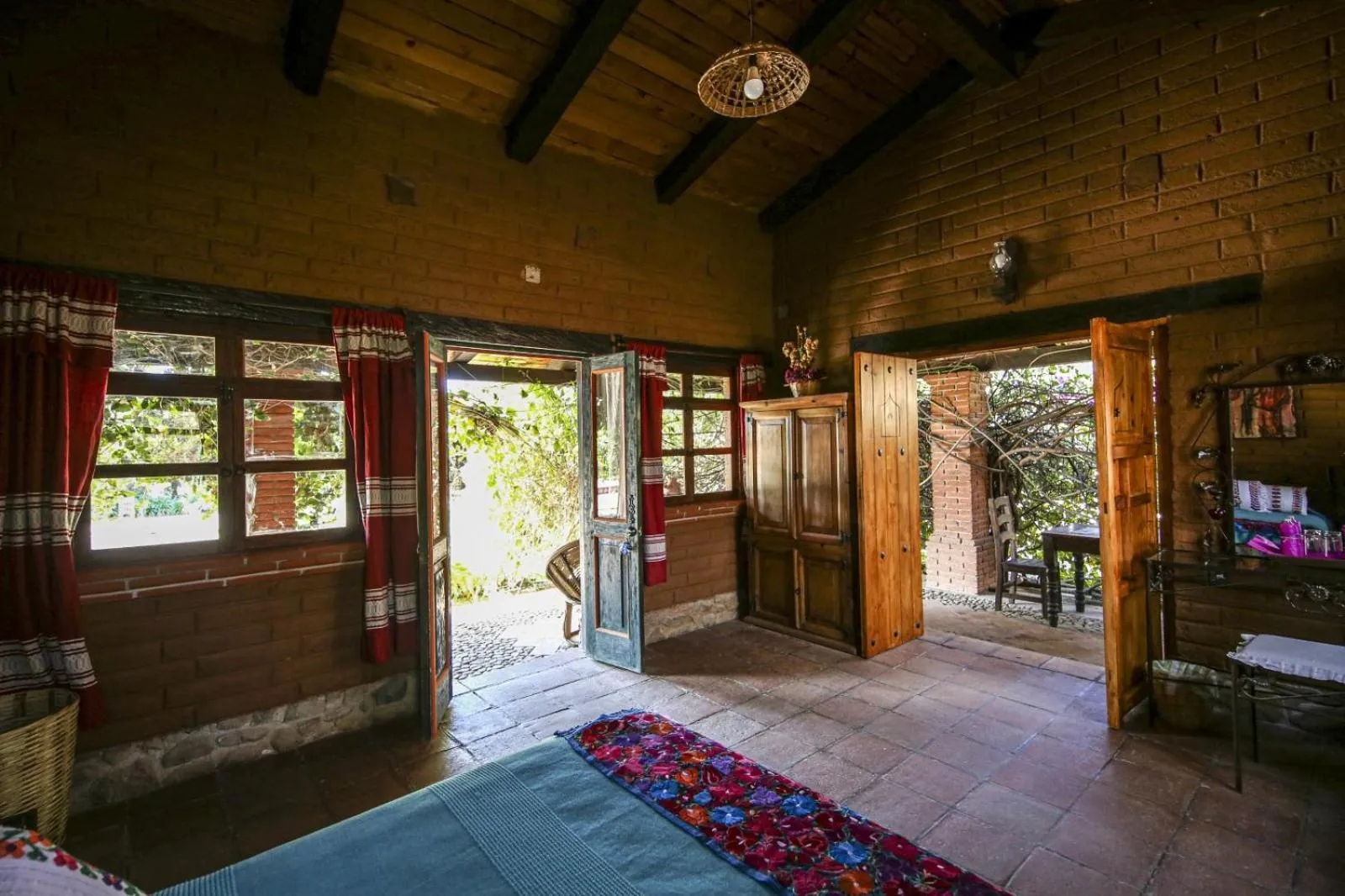 Photo of the whole room in Huayápam Yù'ú Lodge