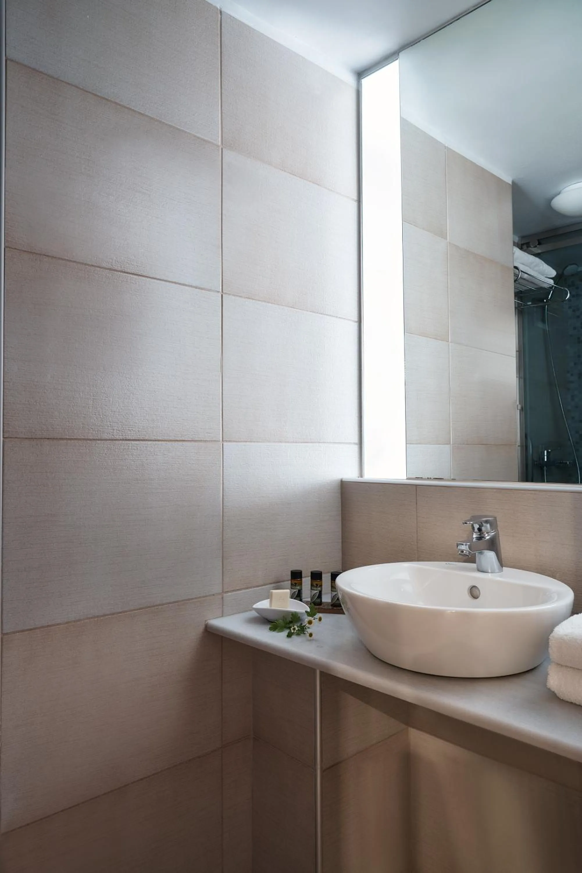 Bathroom in Lato Boutique Hotel