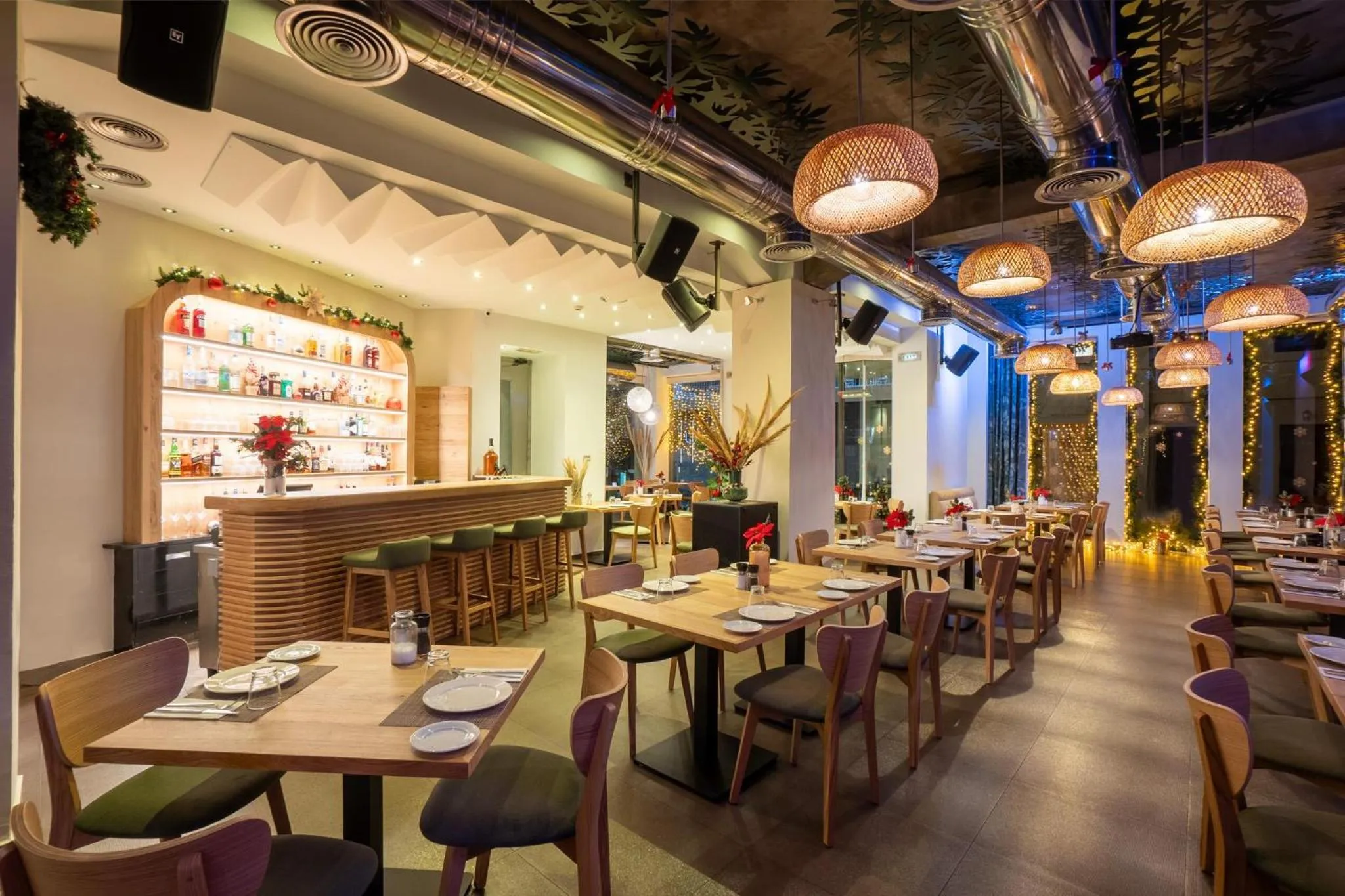 Restaurant/places to eat in Lato Boutique Hotel