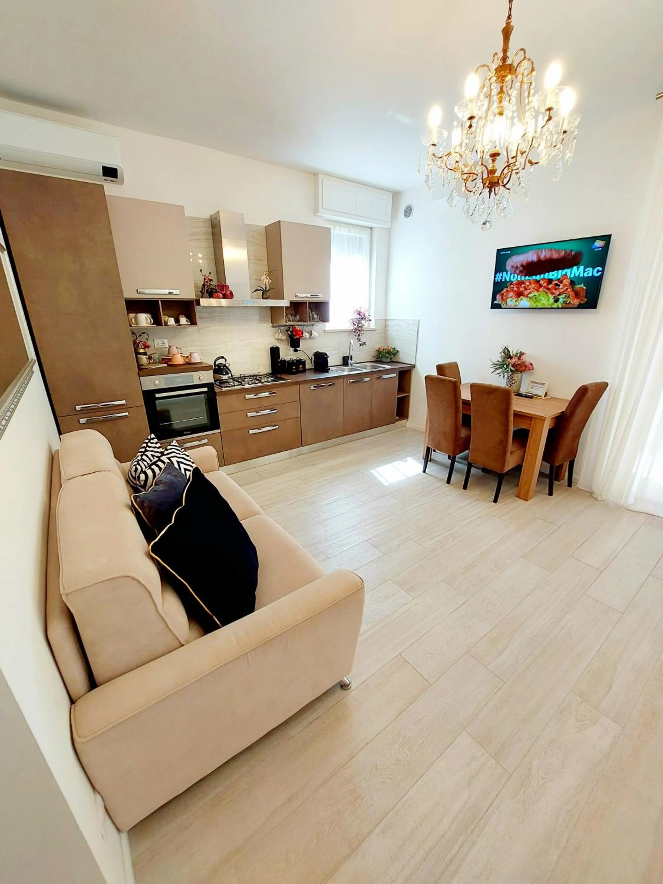 Piccolo Mondo Verona 'Deluxe Suite & Rooms'