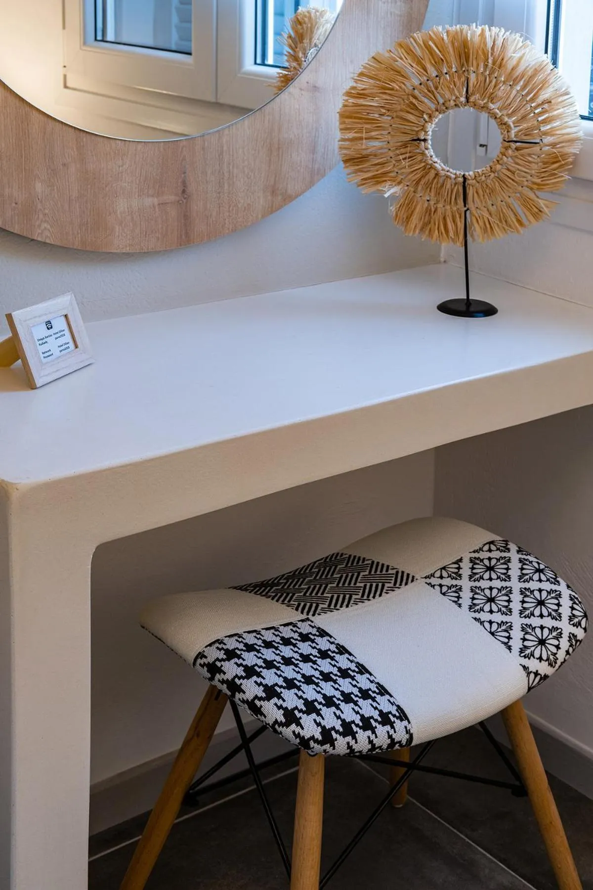 Seating area in Dilion Hotel