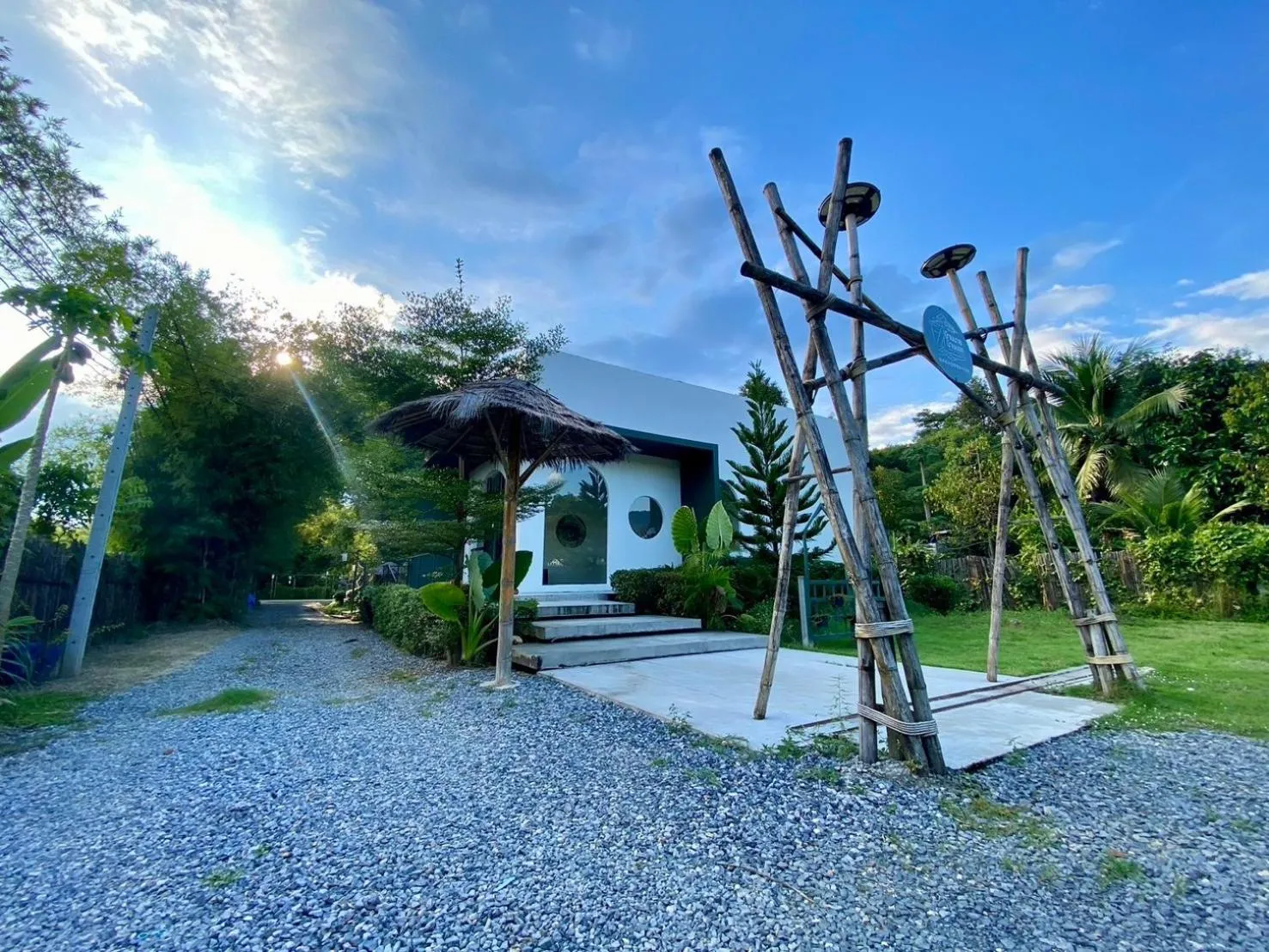 Facade/entrance in Baan Nai Baan Nok Resort