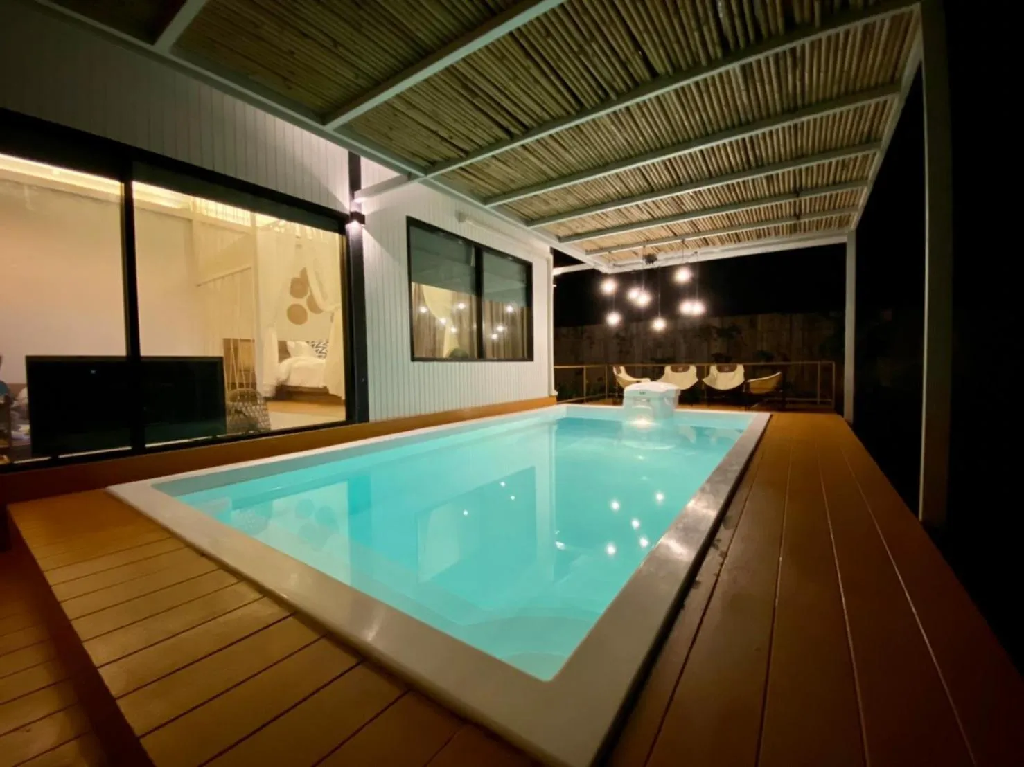 Balcony/Terrace in Baan Nai Baan Nok Resort