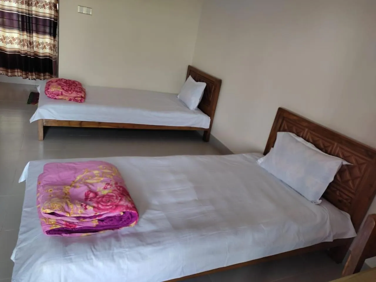 Bed in Hotel Grand Brothers