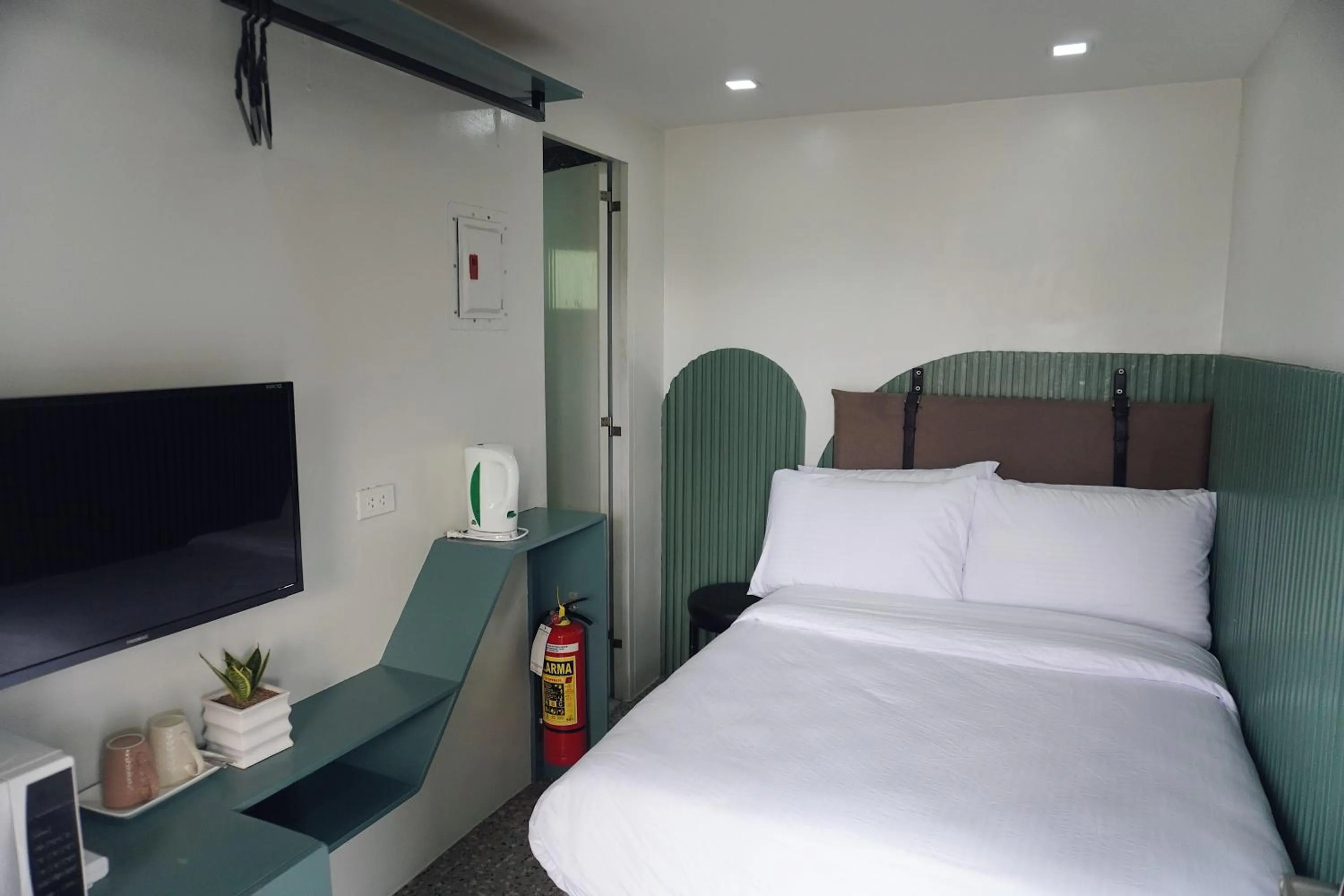 Bed in Cebu Backpackers Hostel