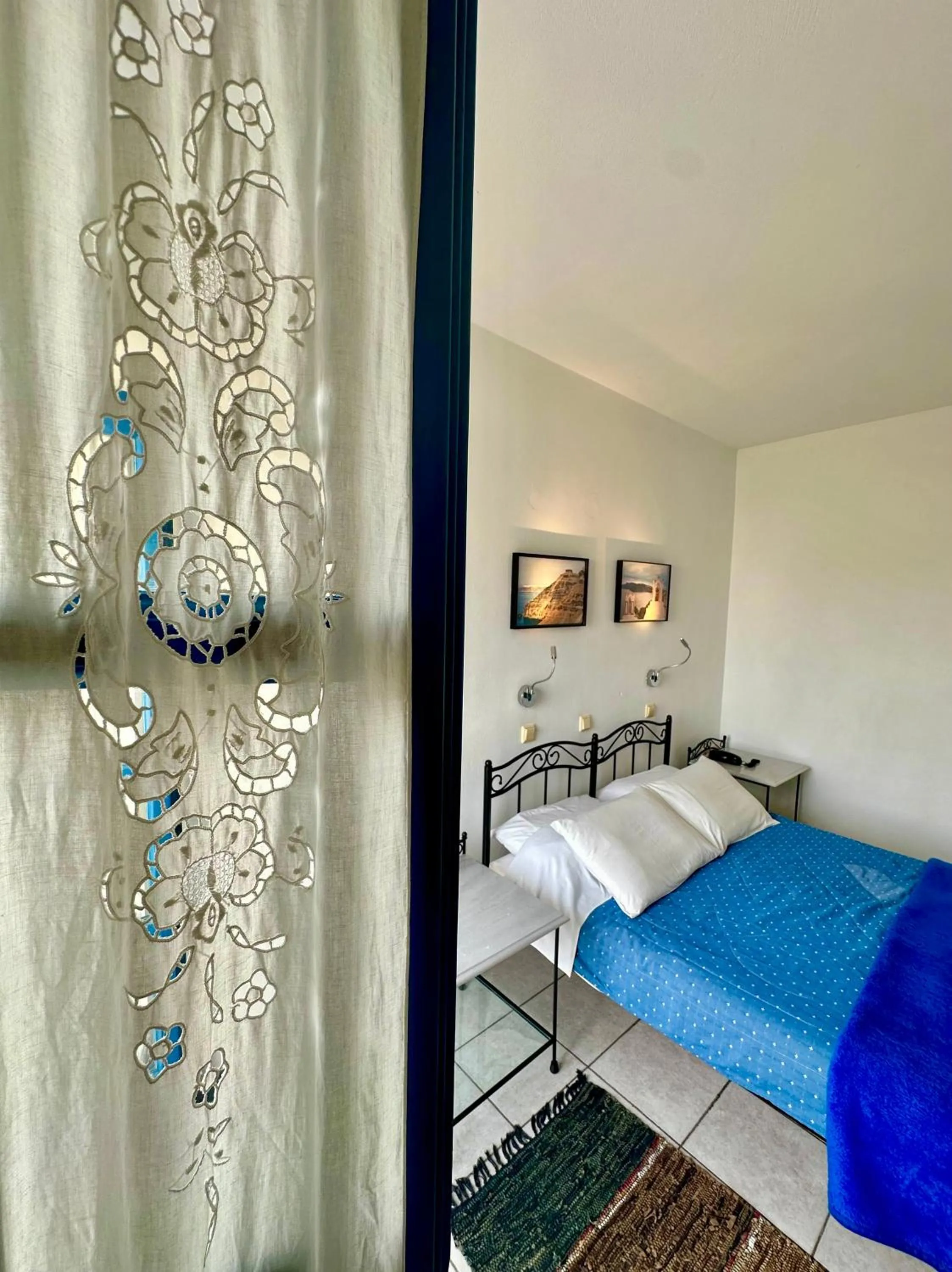 Bed in Irigeneia Hotel