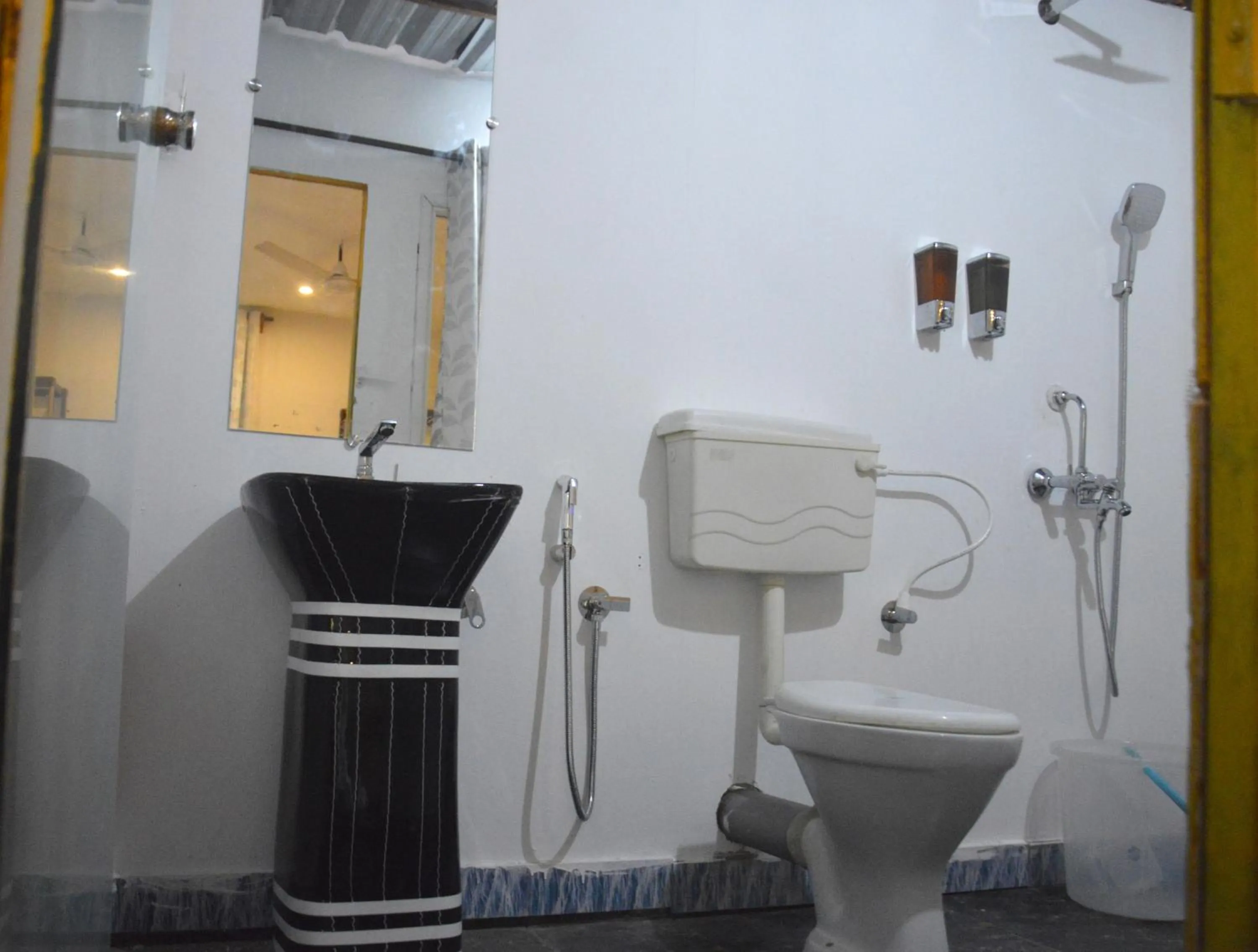 Bathroom in SUNBATH beach EXOTICA