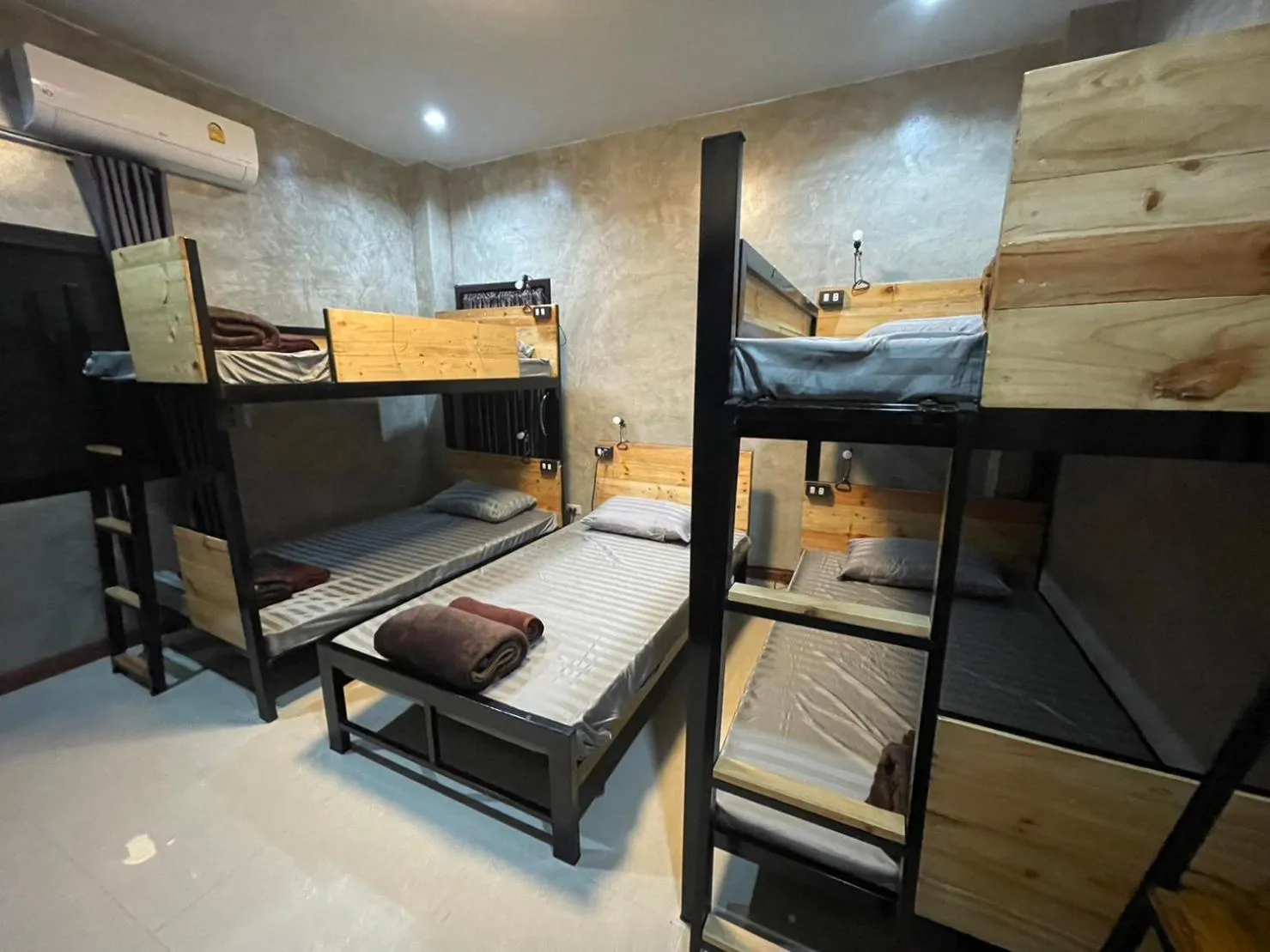 Bed in Yaowarate Sport Club and Resort ไร่เยาวเรศ