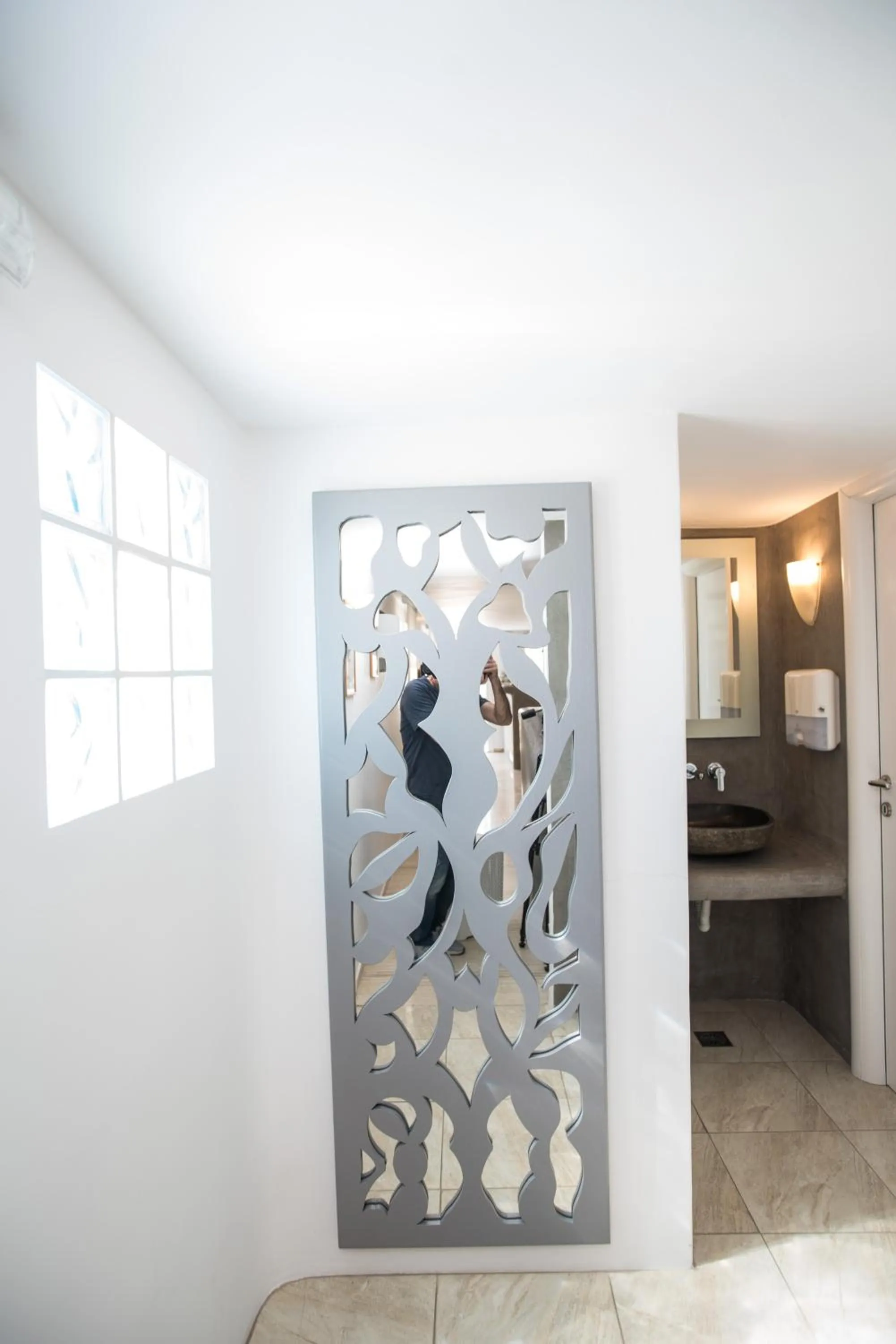 Decorative detail in Hotel Spanelis