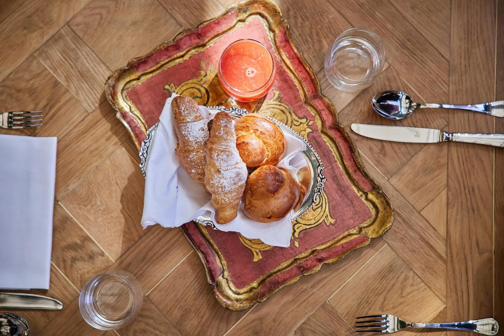 Breakfast in El Jebel