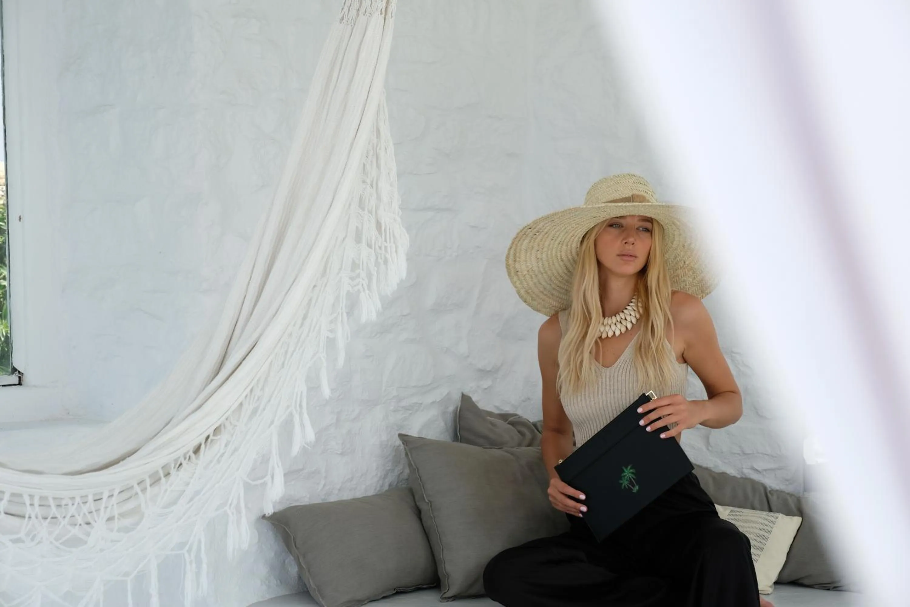 People in Ostraco Suites