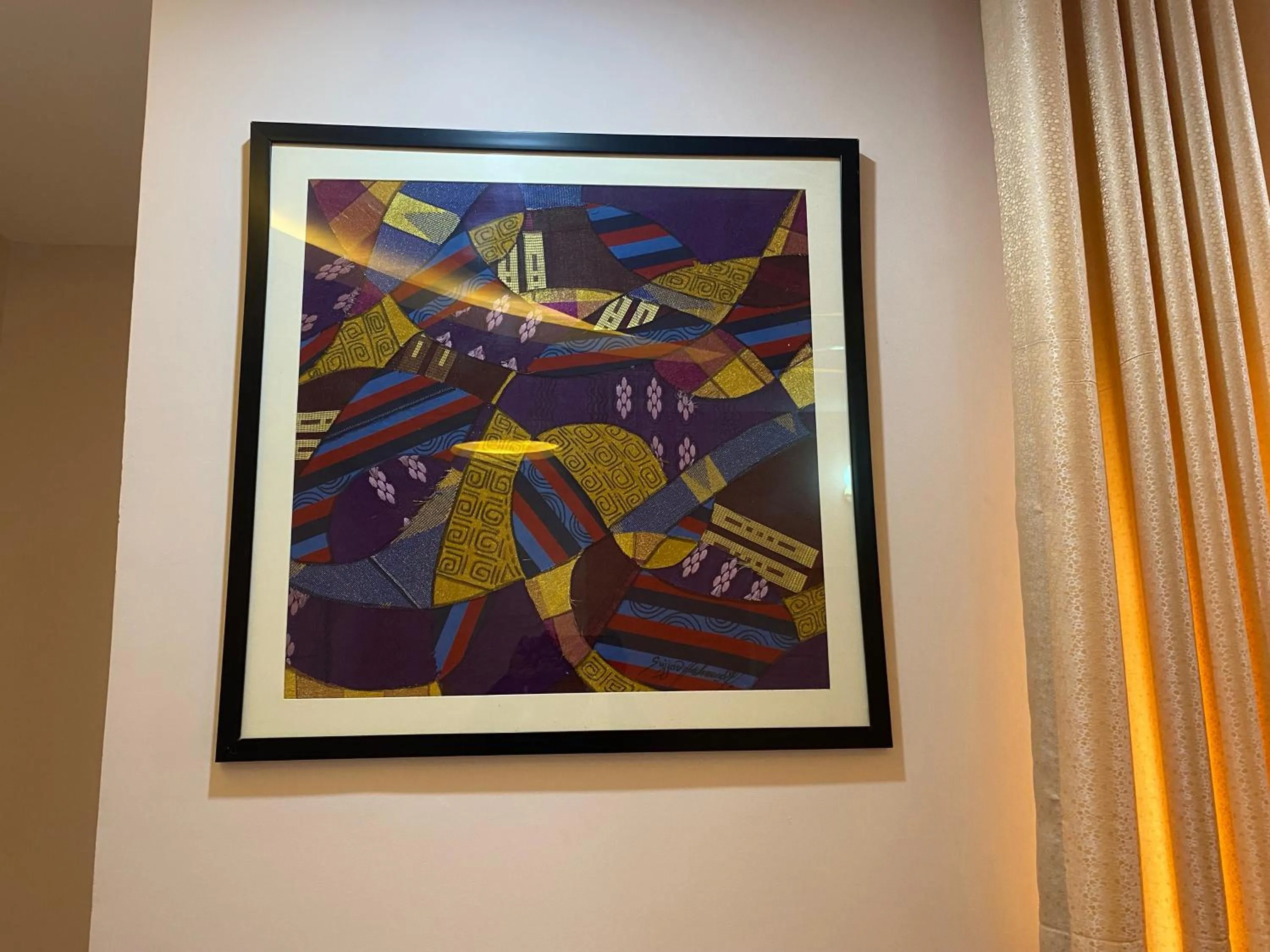 Decorative detail in C7 Hazelwood Residence & Suites