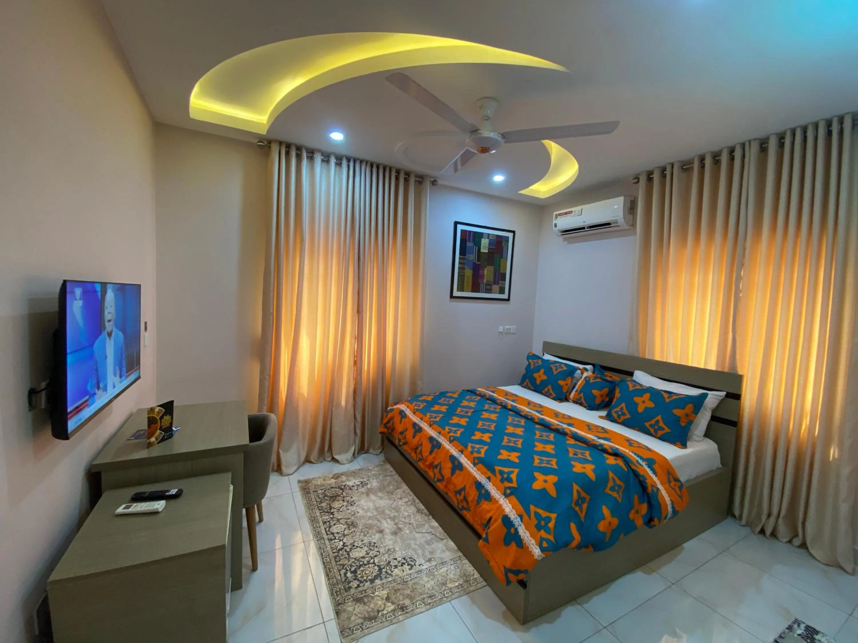 Bed in C7 Hazelwood Residence & Suites