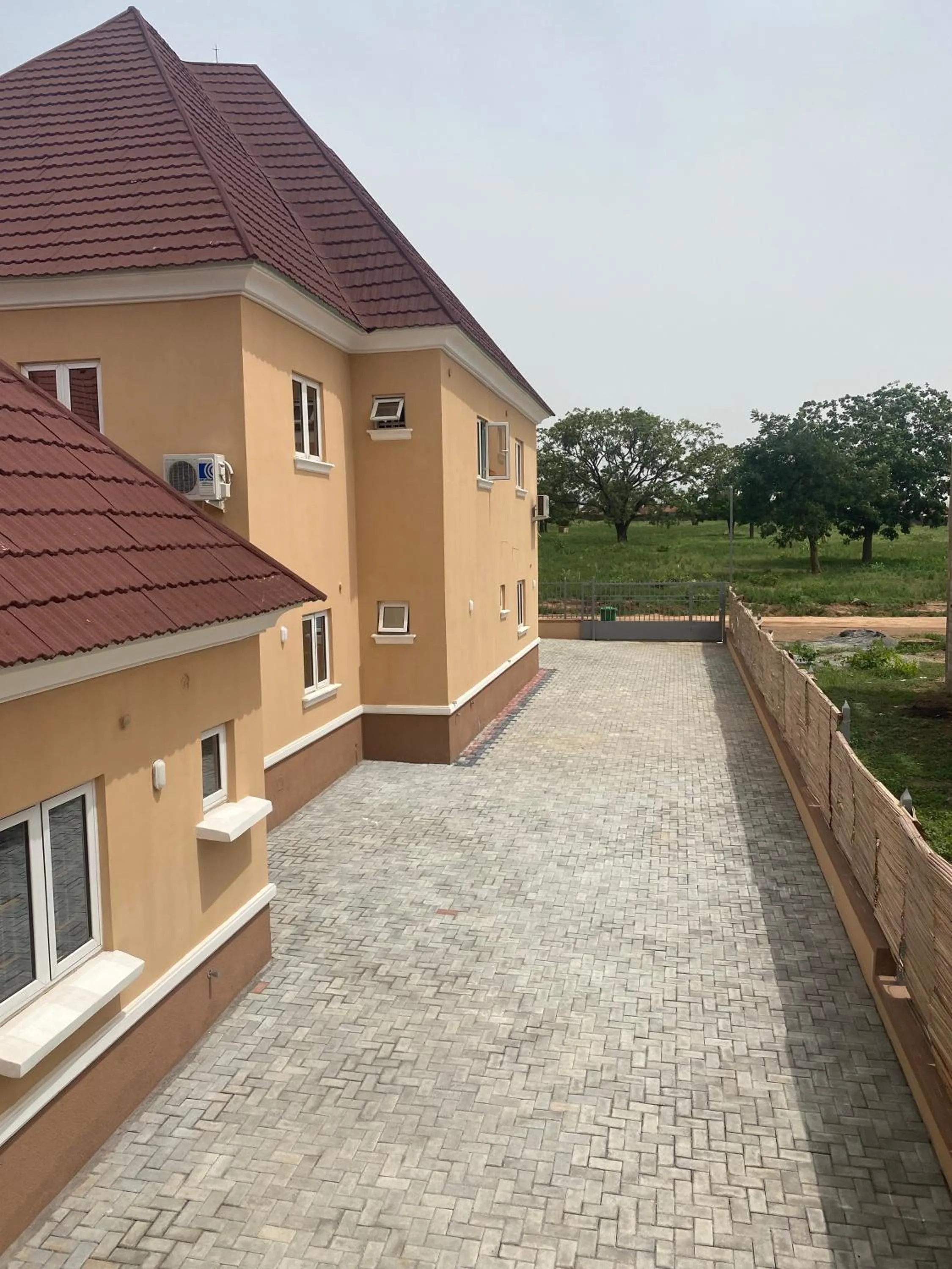 Property building in C7 Hazelwood Residence & Suites