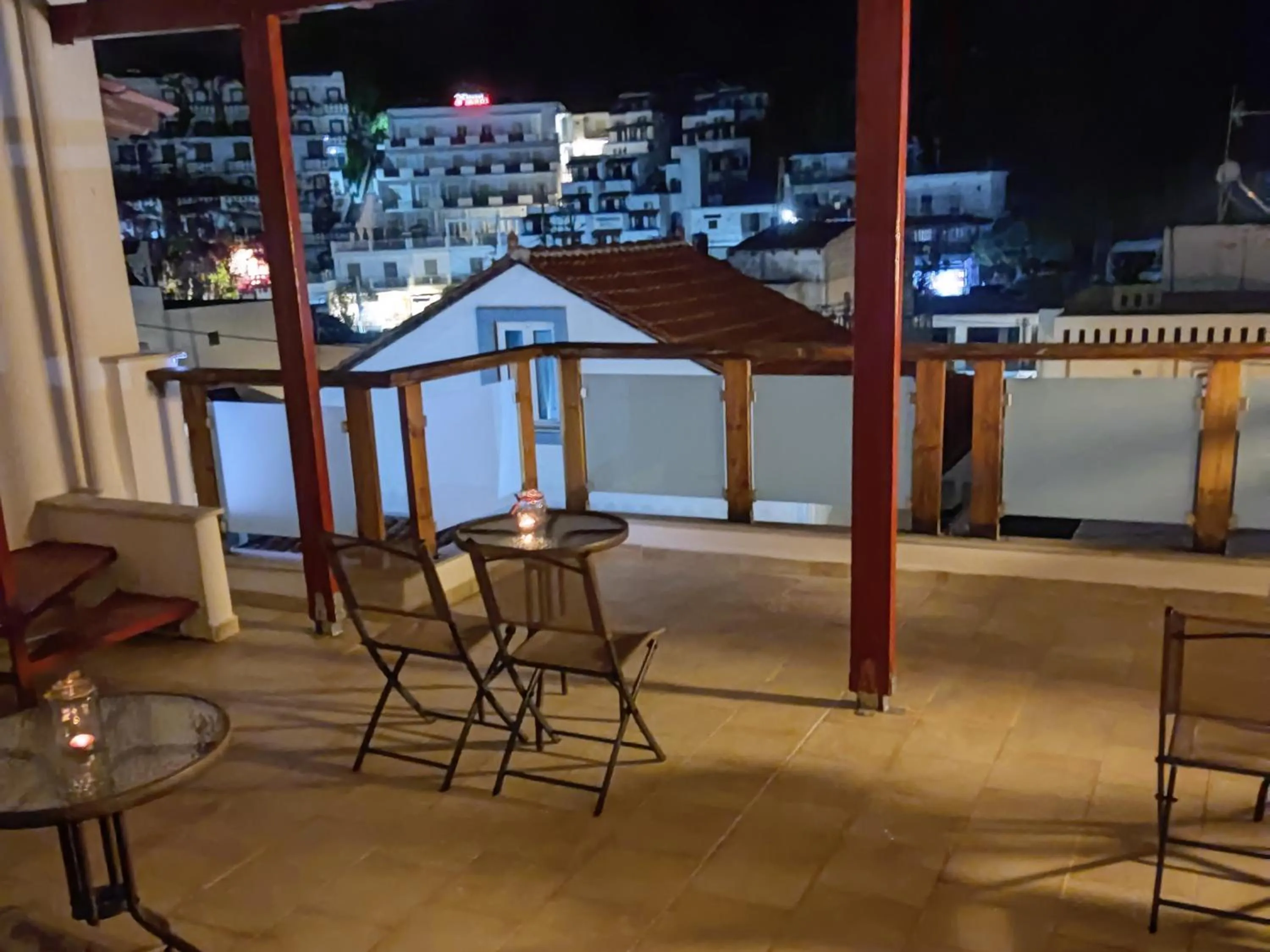 Night in Kissandros Hotel