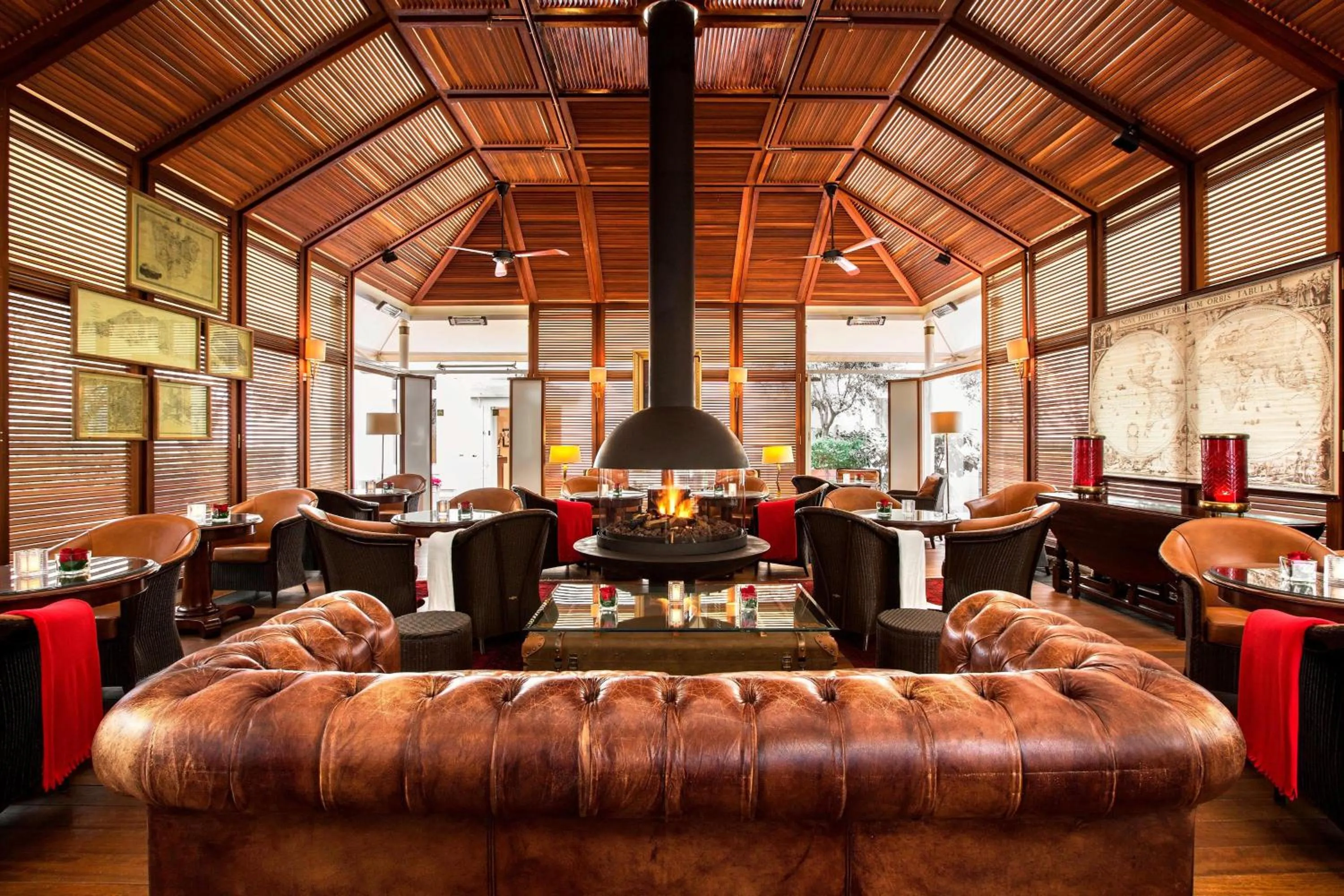 Lounge or bar in Hotel Grande Bretagne, a Luxury Collection Hotel, Athens