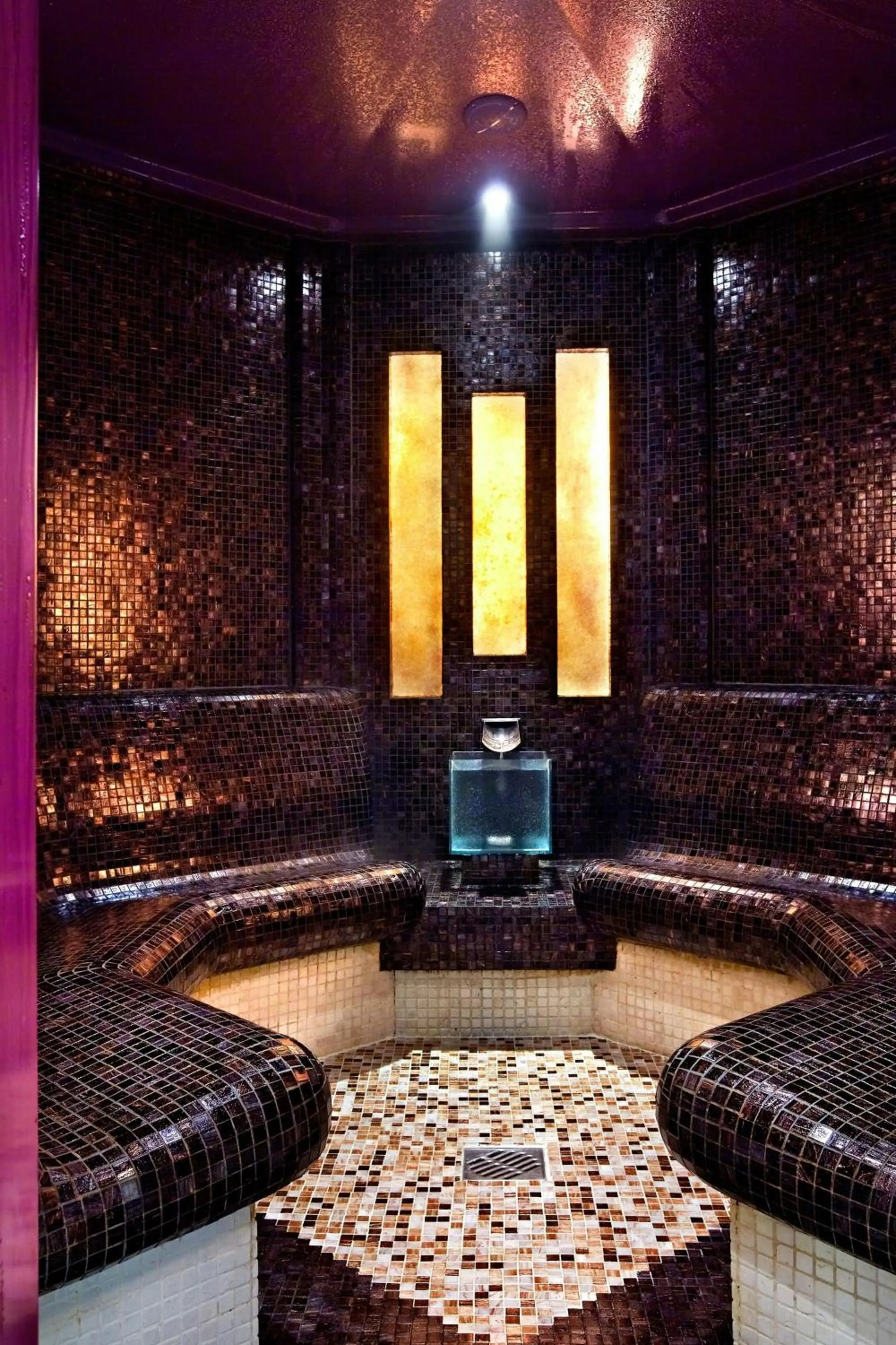 Spa and wellness centre/facilities in Hotel Grande Bretagne, a Luxury Collection Hotel, Athens