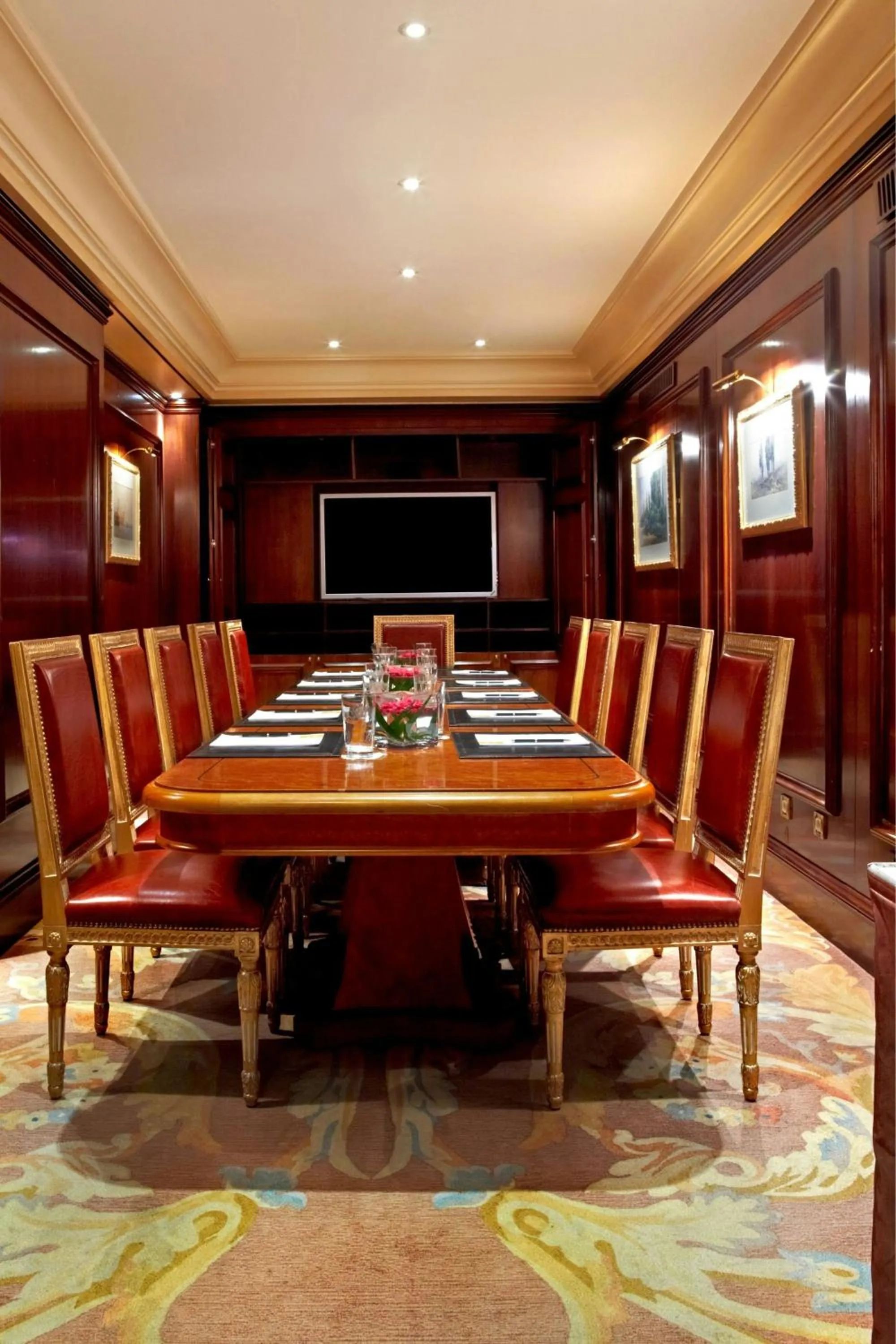 Meeting/conference room in Hotel Grande Bretagne, a Luxury Collection Hotel, Athens