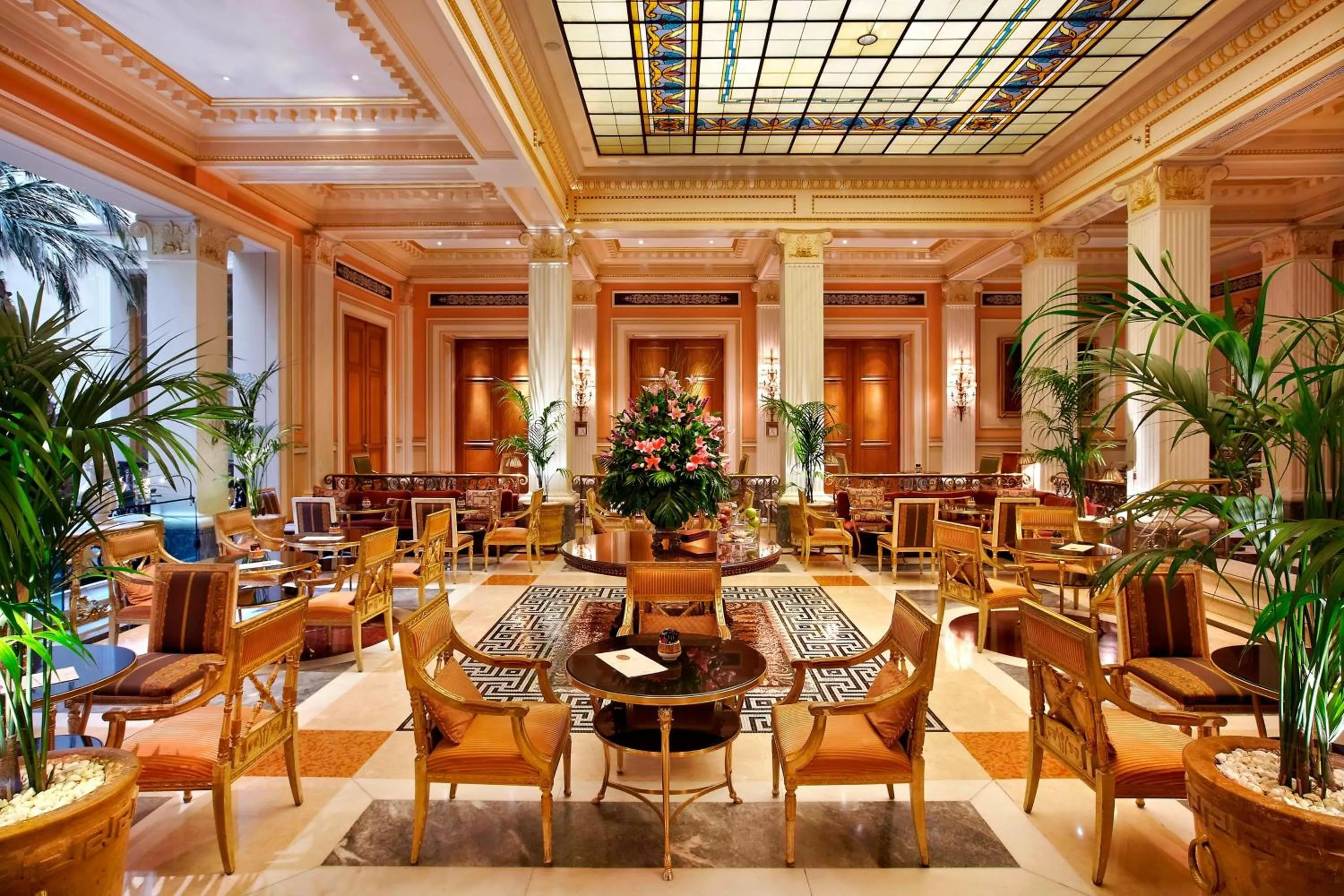 Restaurant/places to eat in Hotel Grande Bretagne, a Luxury Collection Hotel, Athens