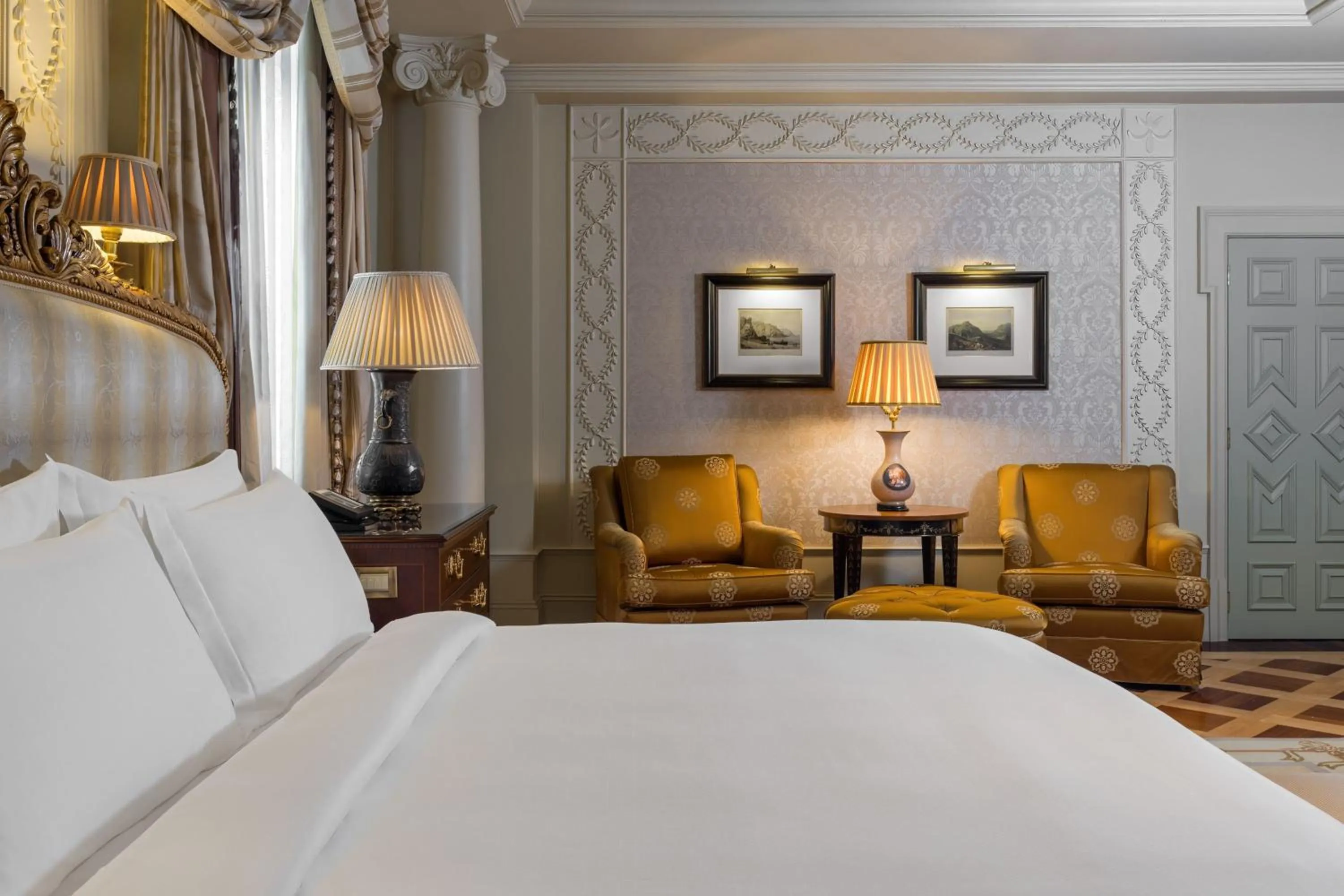 Bedroom, Bed in Hotel Grande Bretagne, a Luxury Collection Hotel, Athens