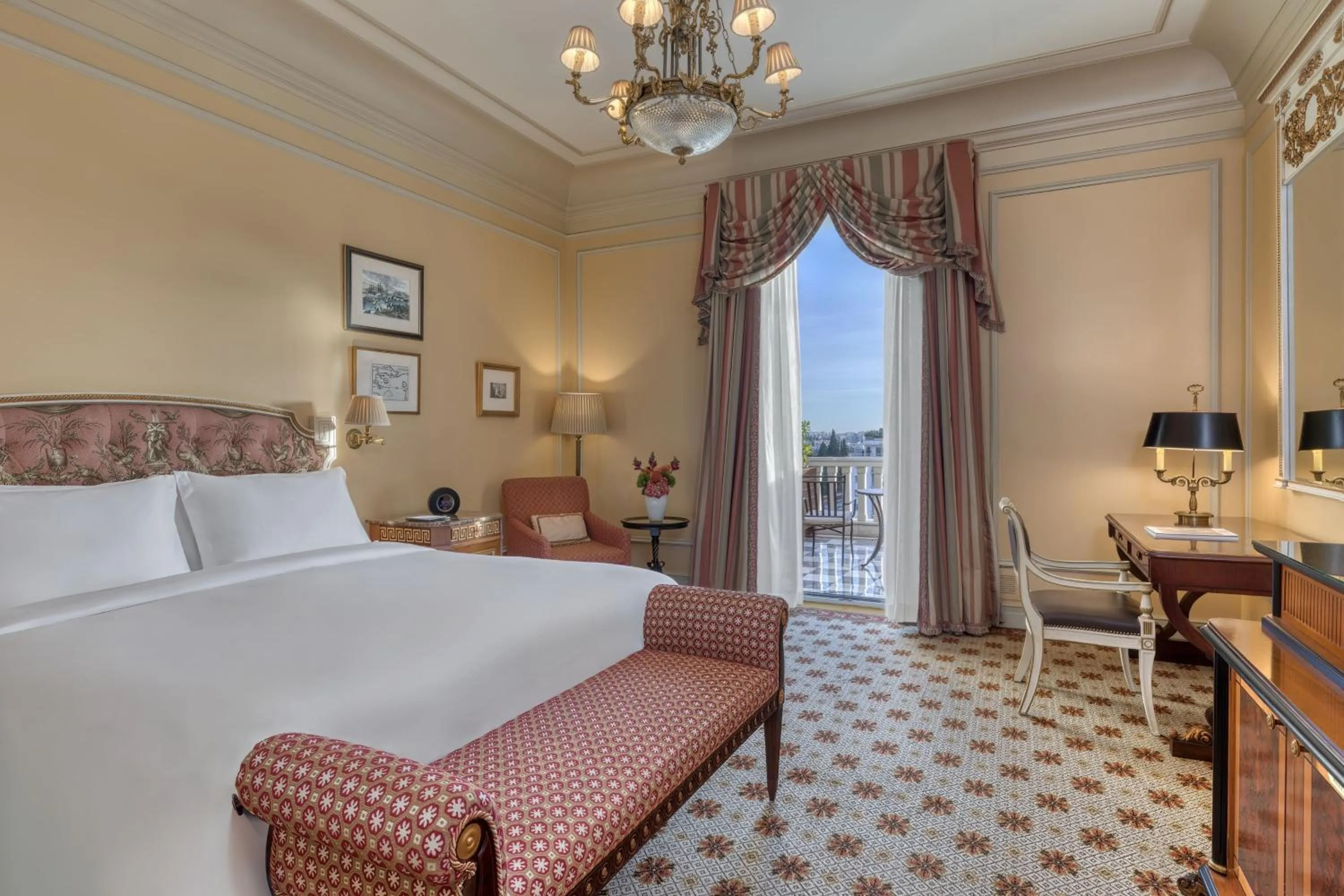 Bedroom, Bed in Hotel Grande Bretagne, a Luxury Collection Hotel, Athens