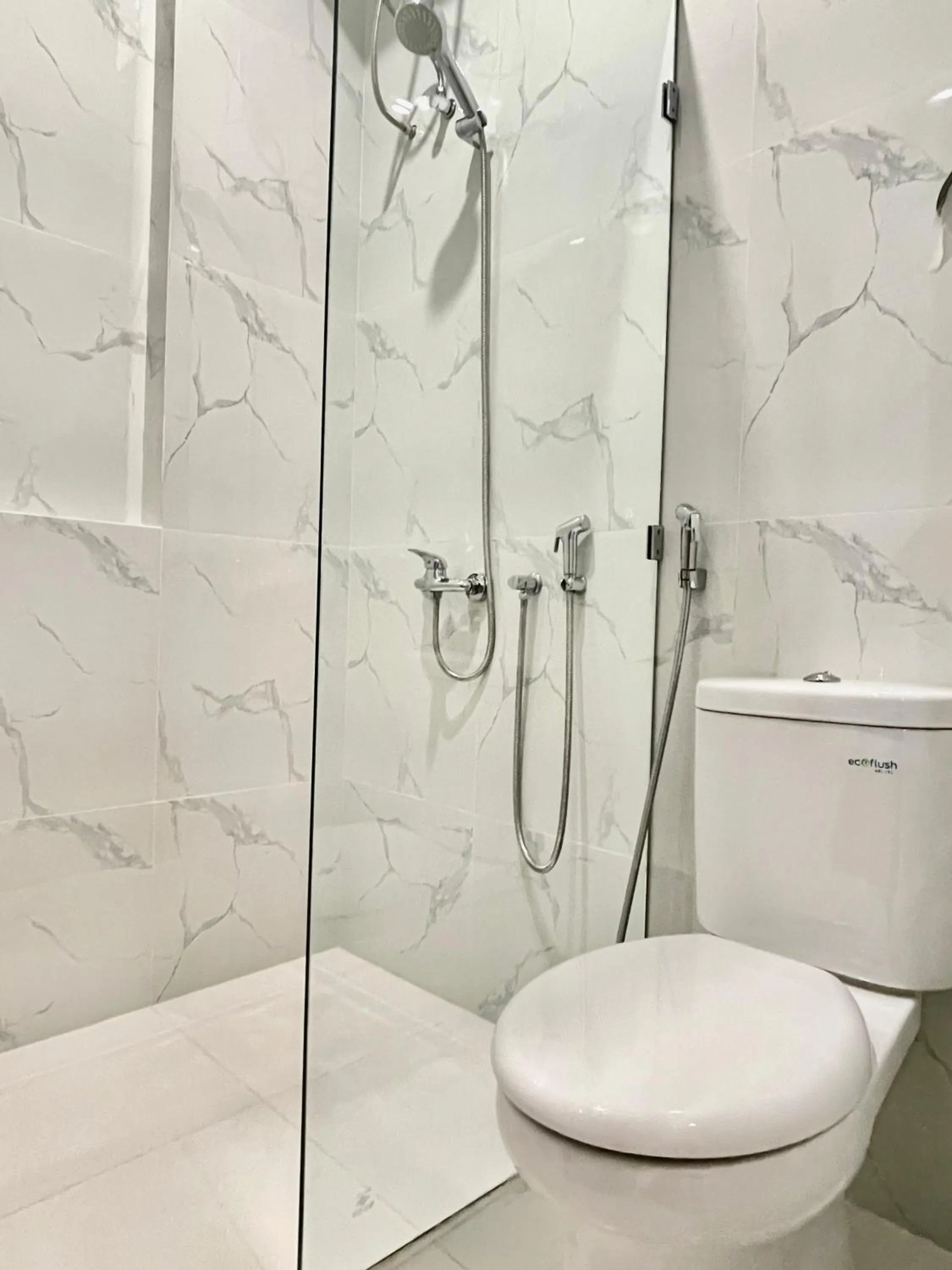 Shower in Kawa Living