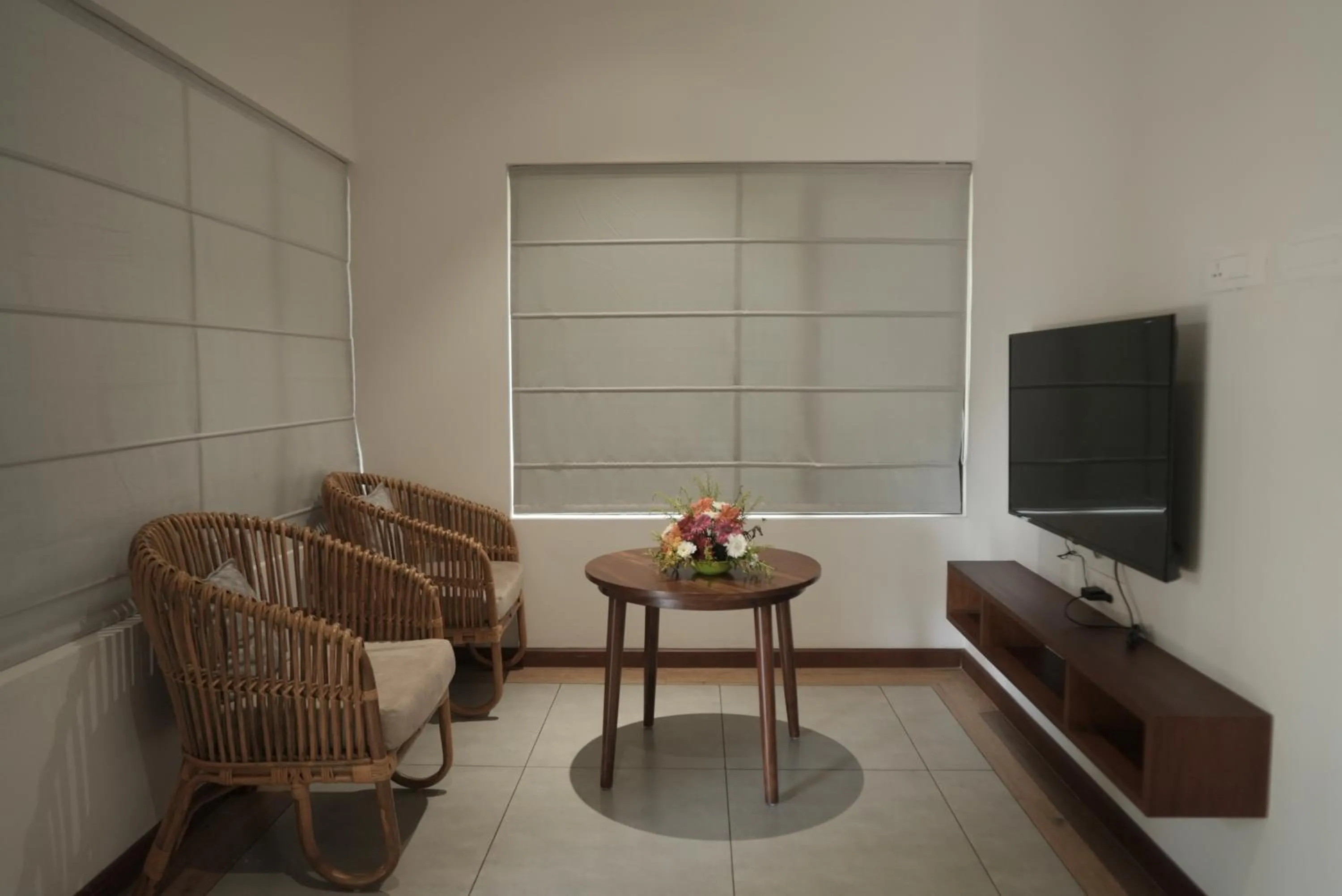 Communal lounge/ TV room in Crystal Kuruva Nature Resort & Spa