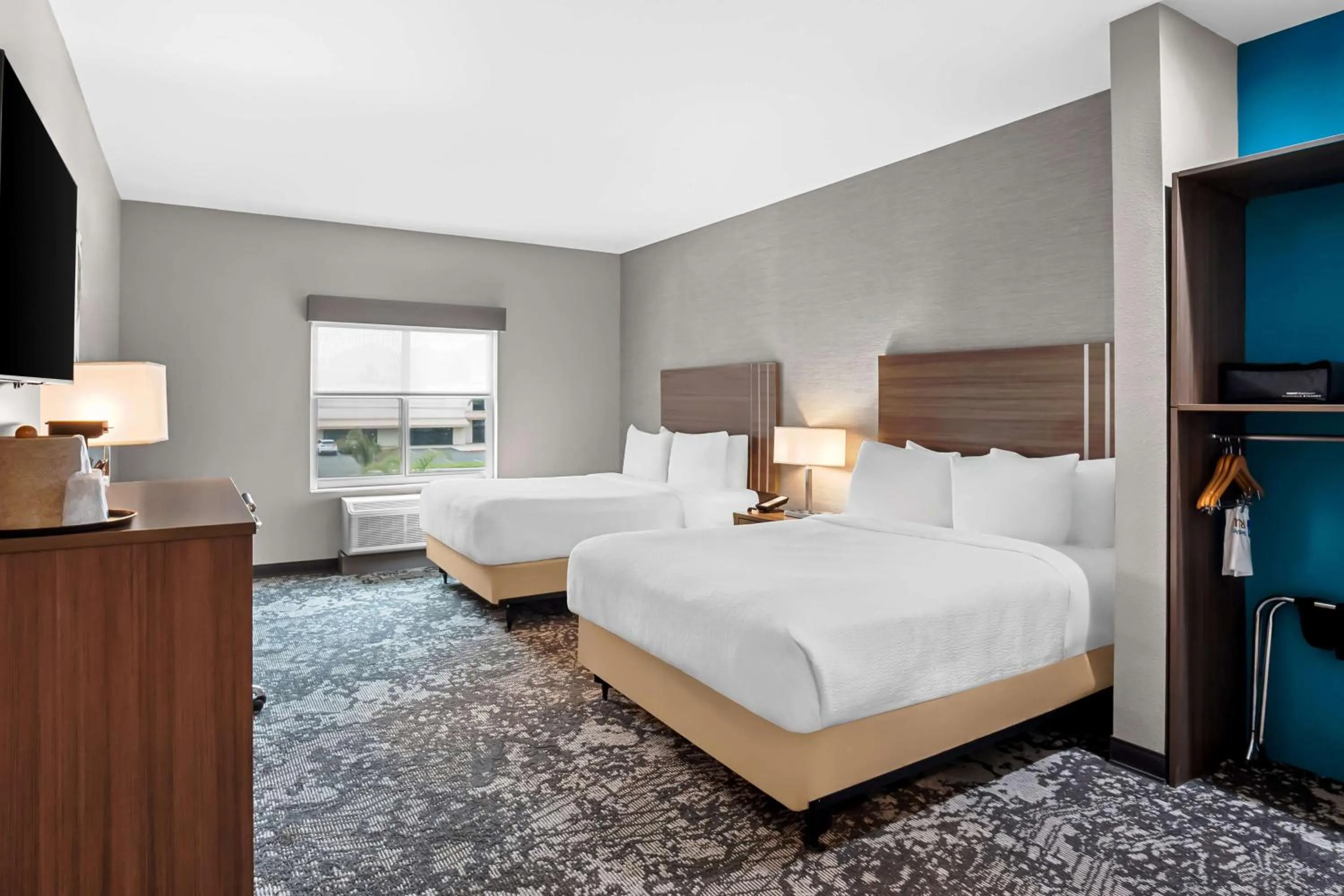 Bedroom, Bed in Best Western San Bernardino Hotel