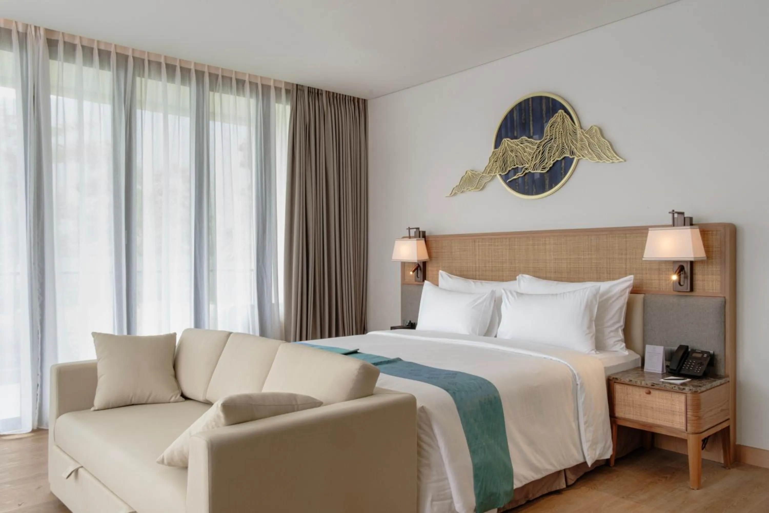 Bedroom, Bed in Marianna Resort And Convention Tuktuk - Samosir, Marclan Collection