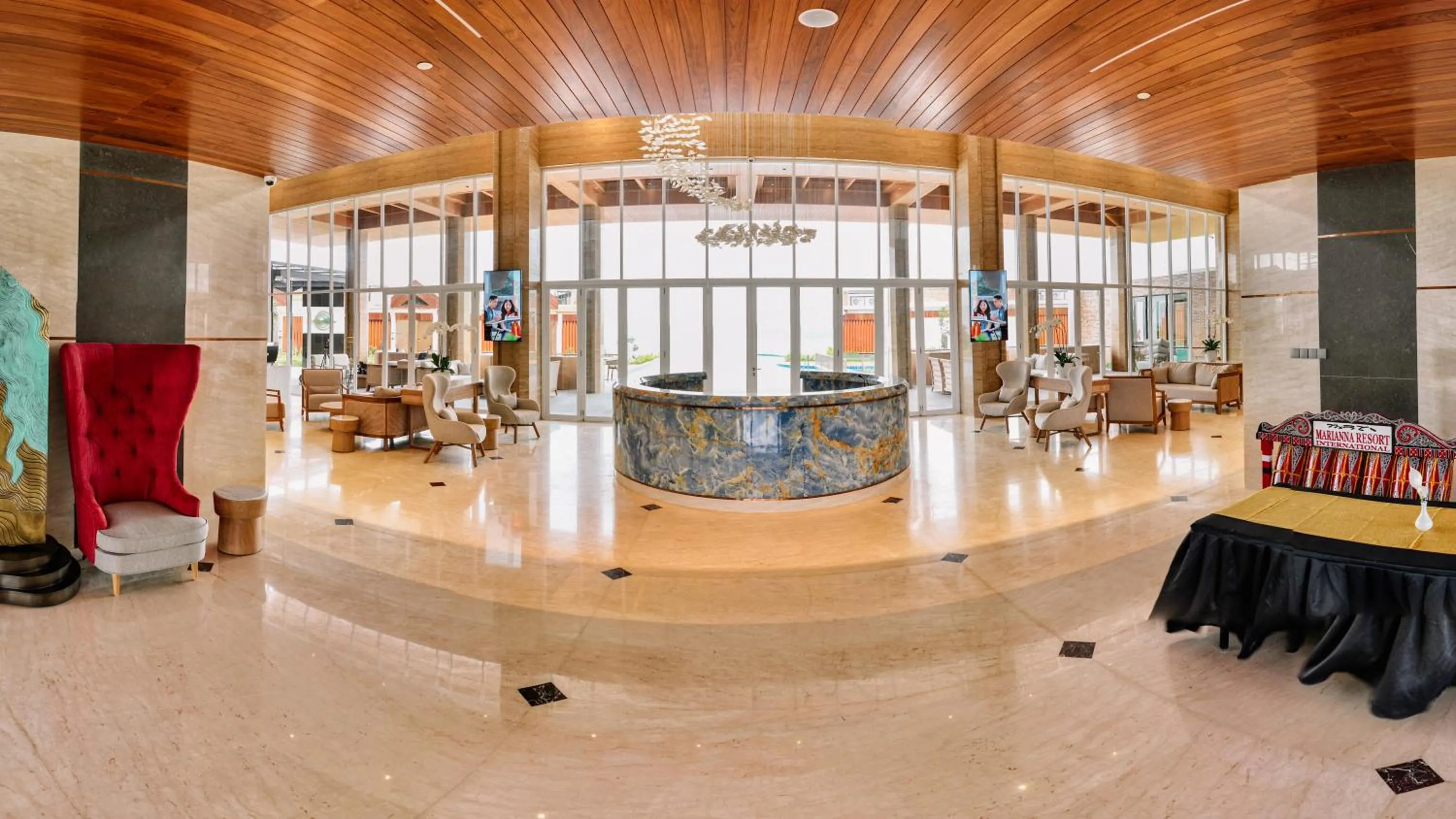 Restaurant/places to eat in Marianna Resort And Convention Tuktuk - Samosir, Marclan Collection