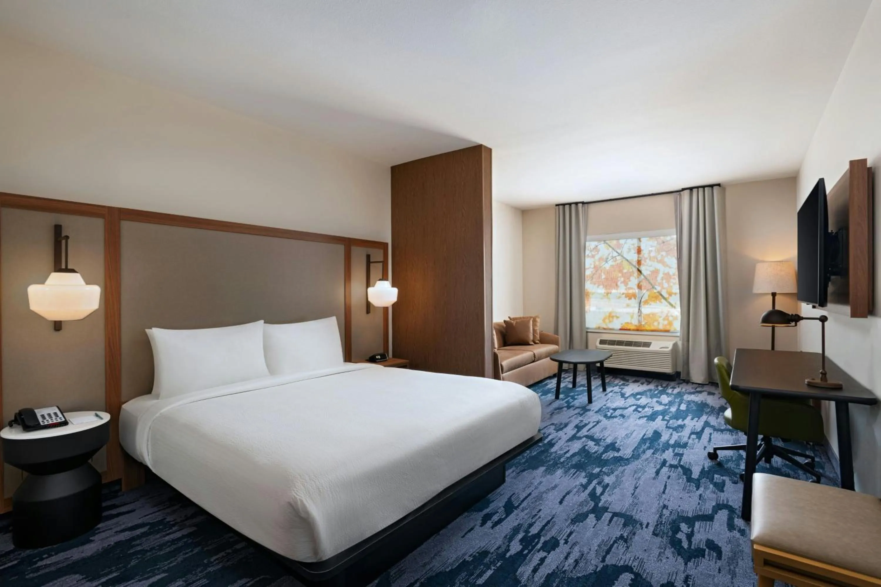 Photo of the whole room, Bed in Fairfield by Marriott Inn & Suites Fort Worth Alliance Airport