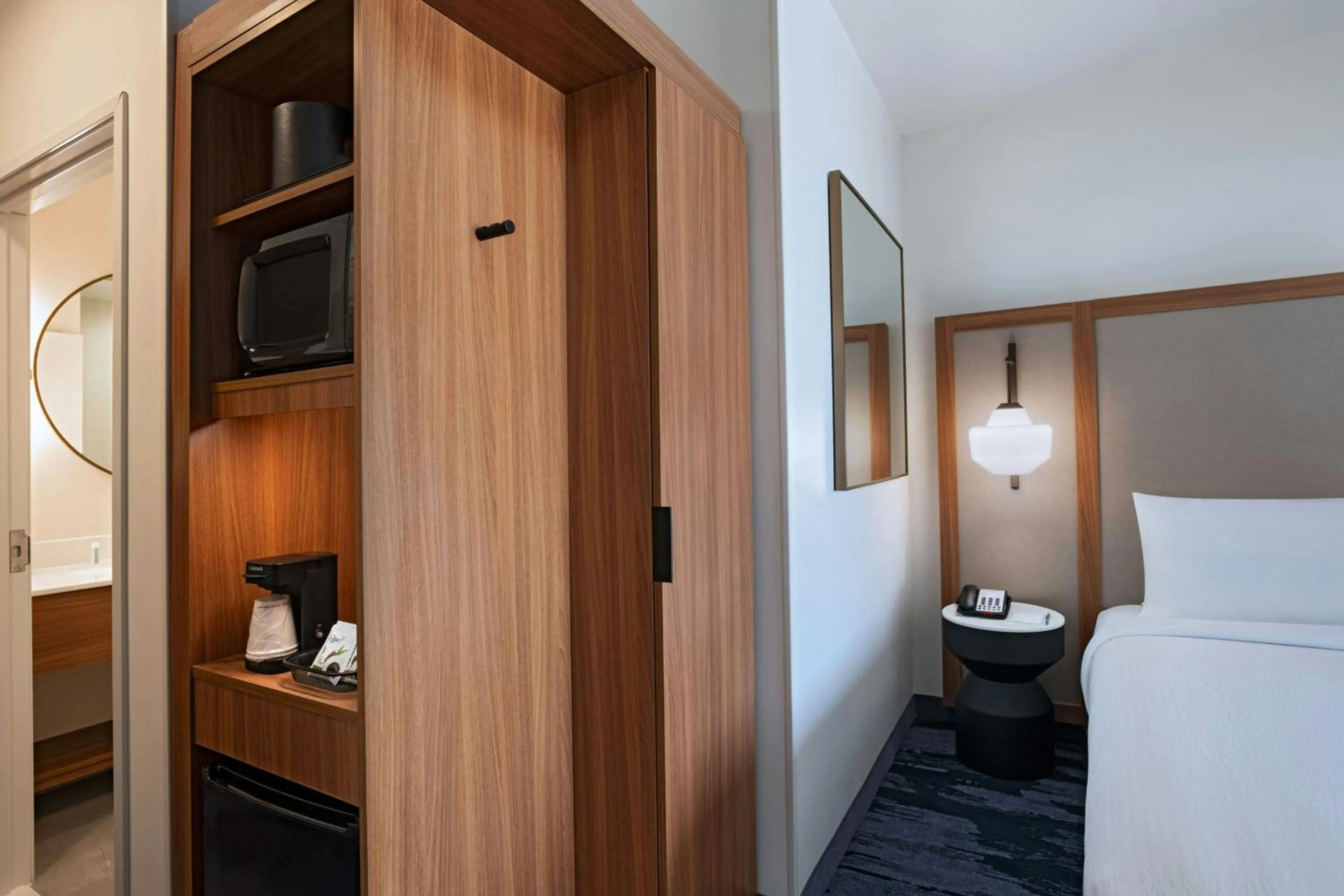 Photo of the whole room, Bed in Fairfield by Marriott Inn & Suites Fort Worth Alliance Airport