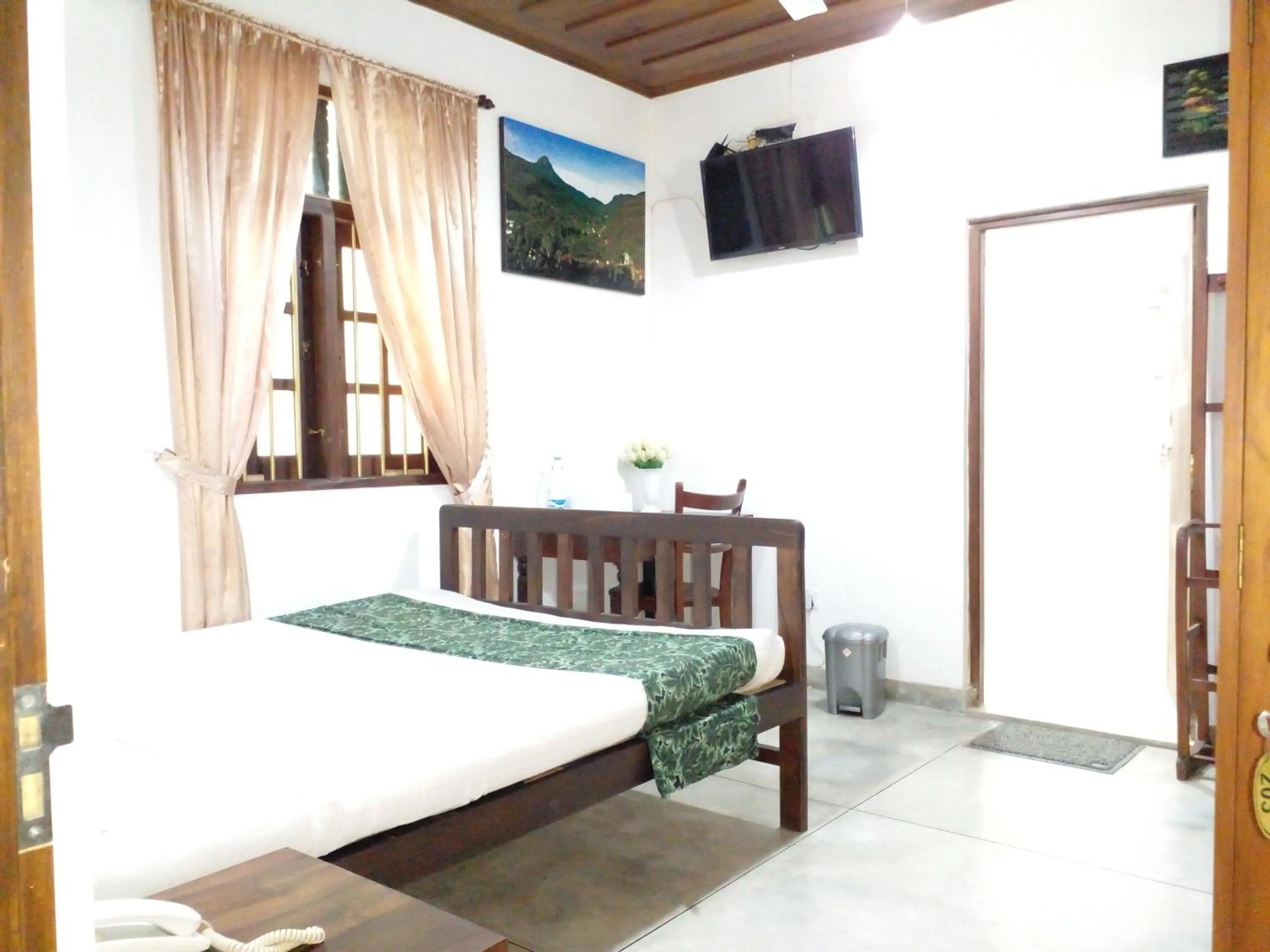 Bed in Muduna Walawwa Resort