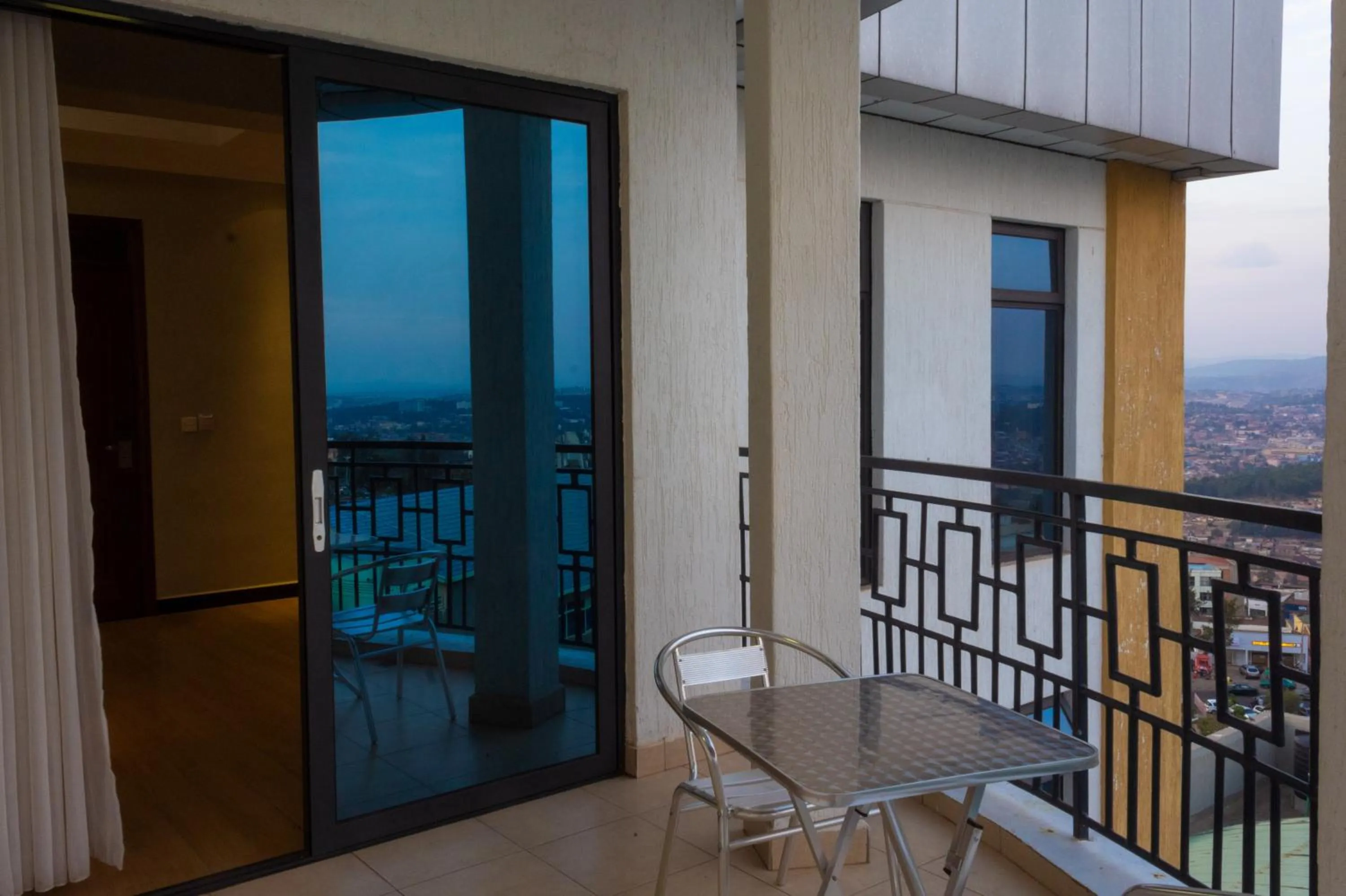 Patio in Tropical Plaza Apartments