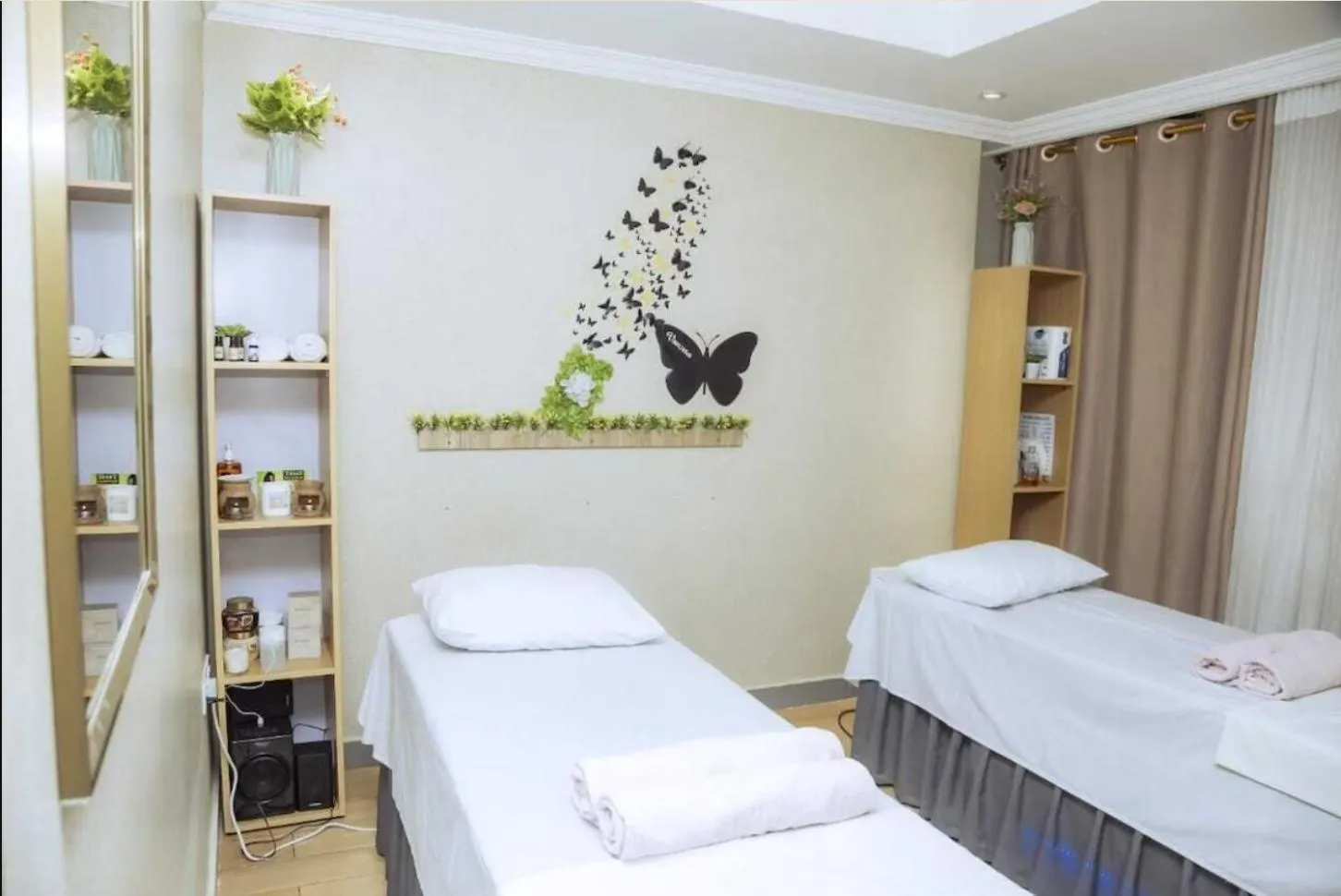 Spa and wellness centre/facilities in Tropical Plaza Apartments