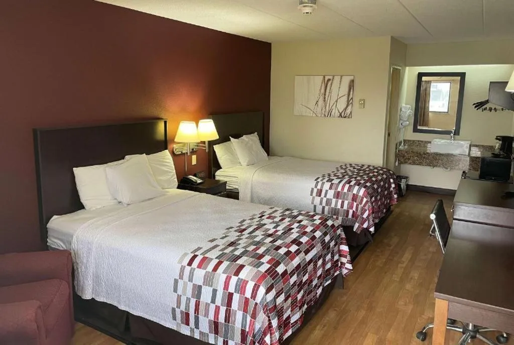 Travelodge by Wyndham Holland-Toledo