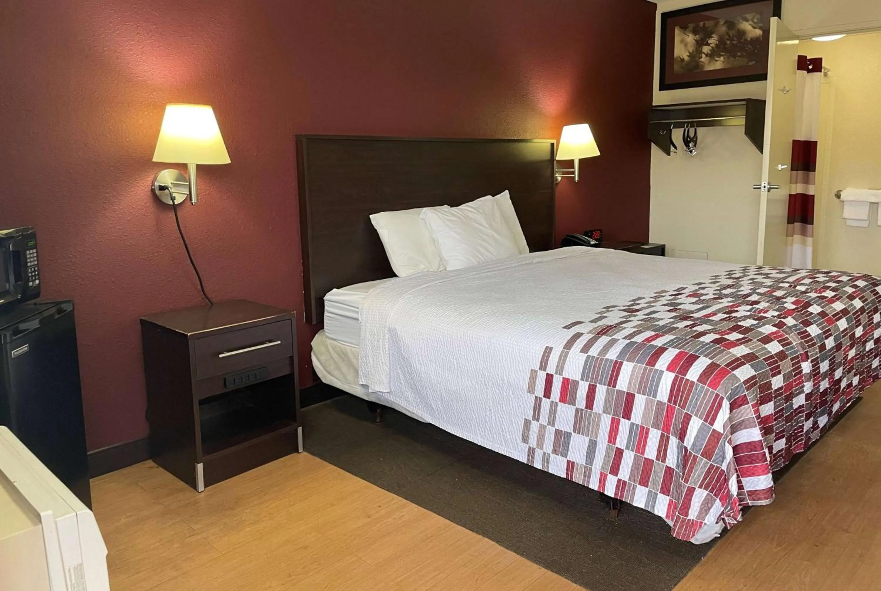 Photo of the whole room in Travelodge by Wyndham Holland-Toledo