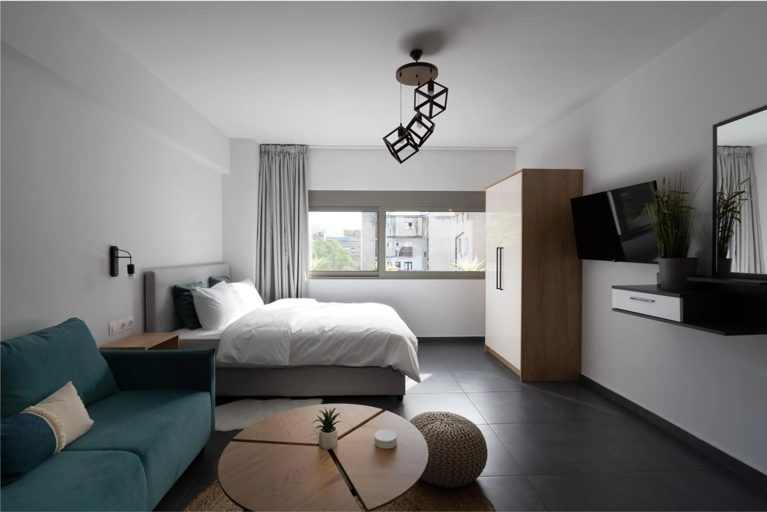 Bed in Starlight Residence