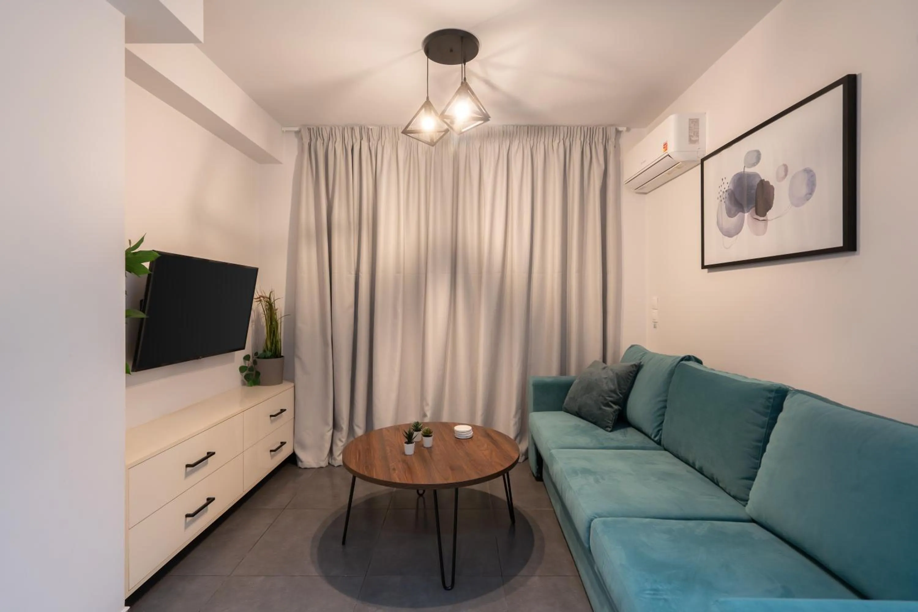 TV and multimedia in Starlight Residence