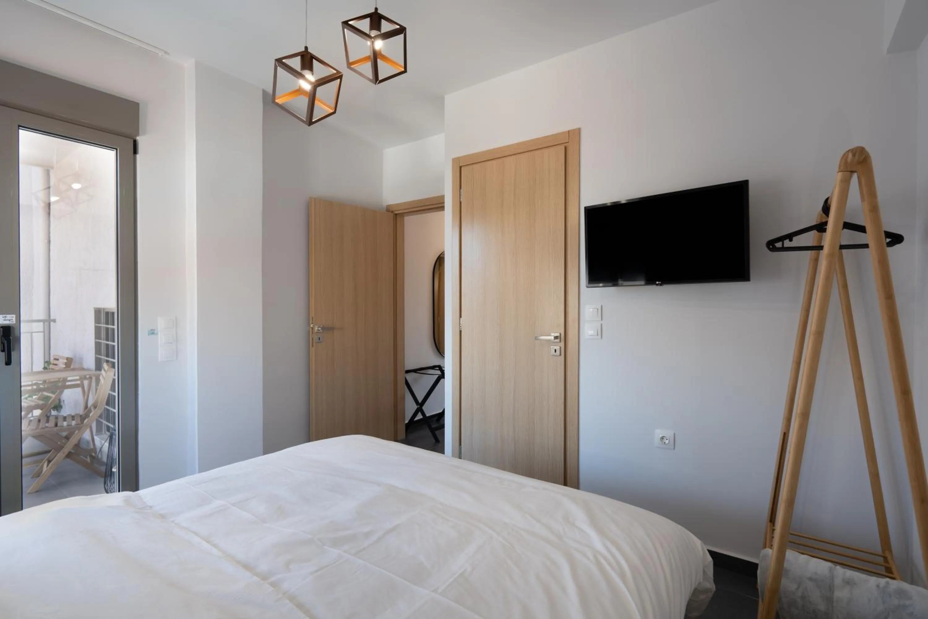 Bed in Starlight Residence