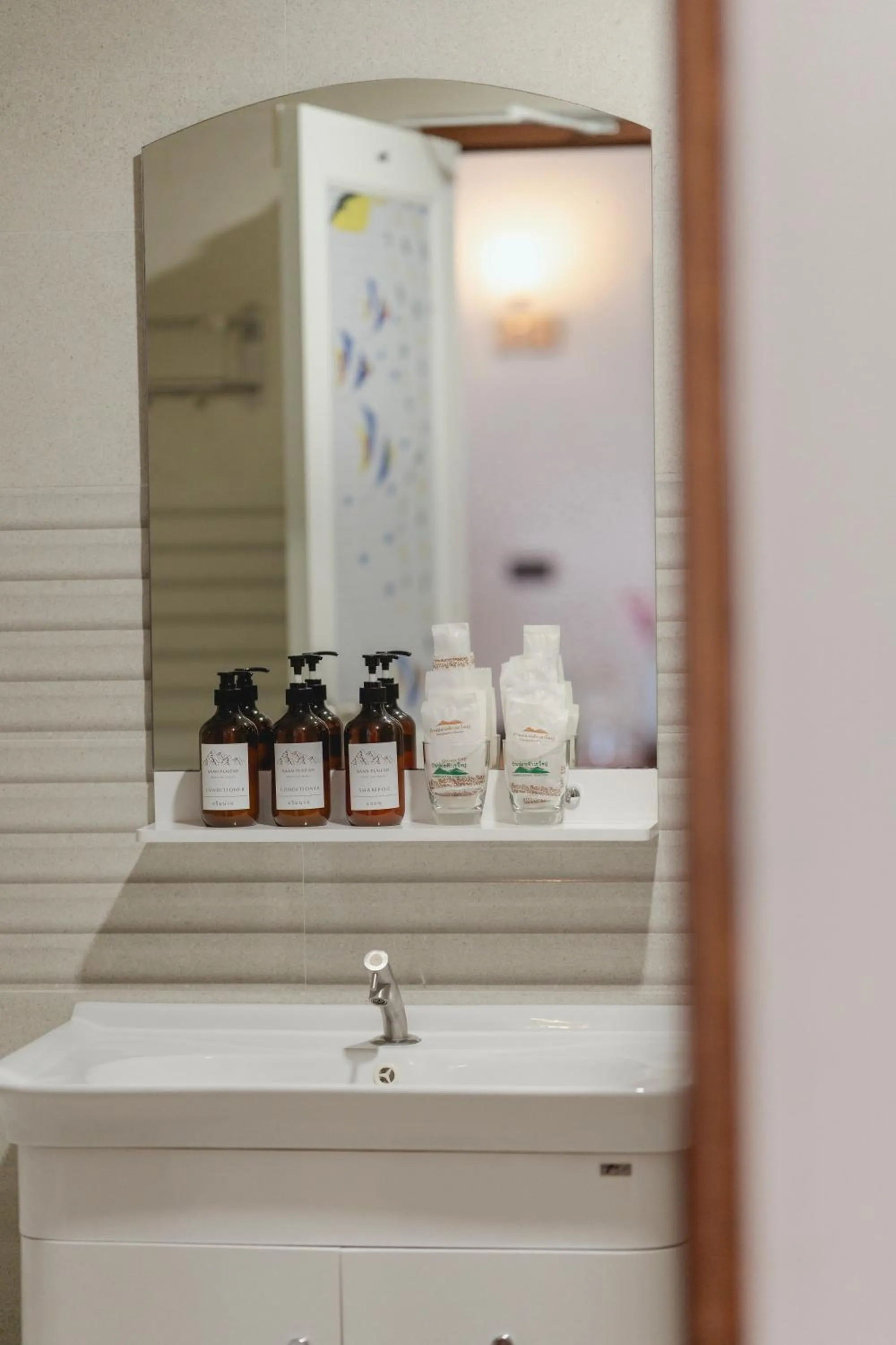 Shower in Baan Plaifah Khao Yai Hotel