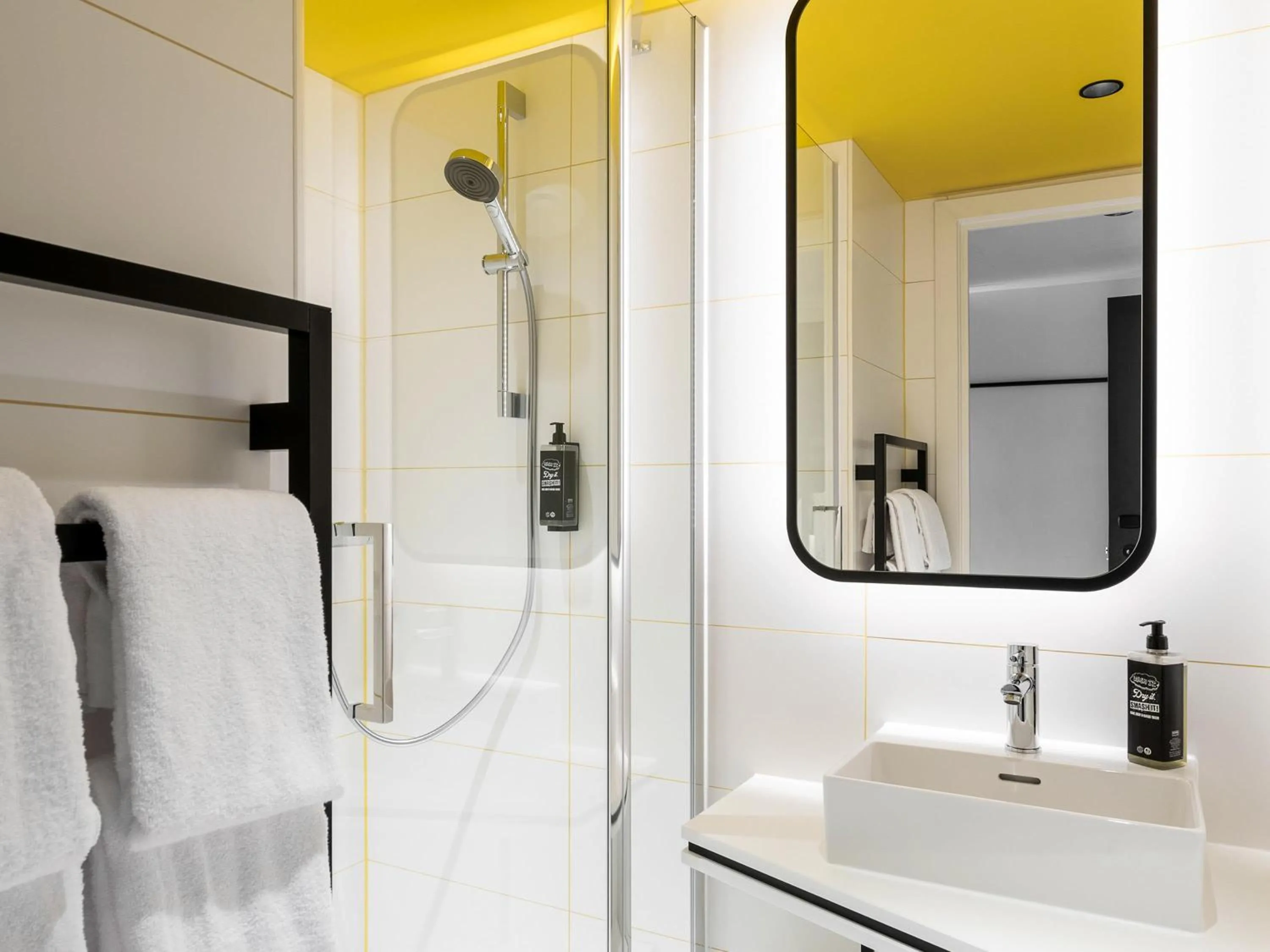 Bedroom in Adagio Access Gent Centrum Dampoort