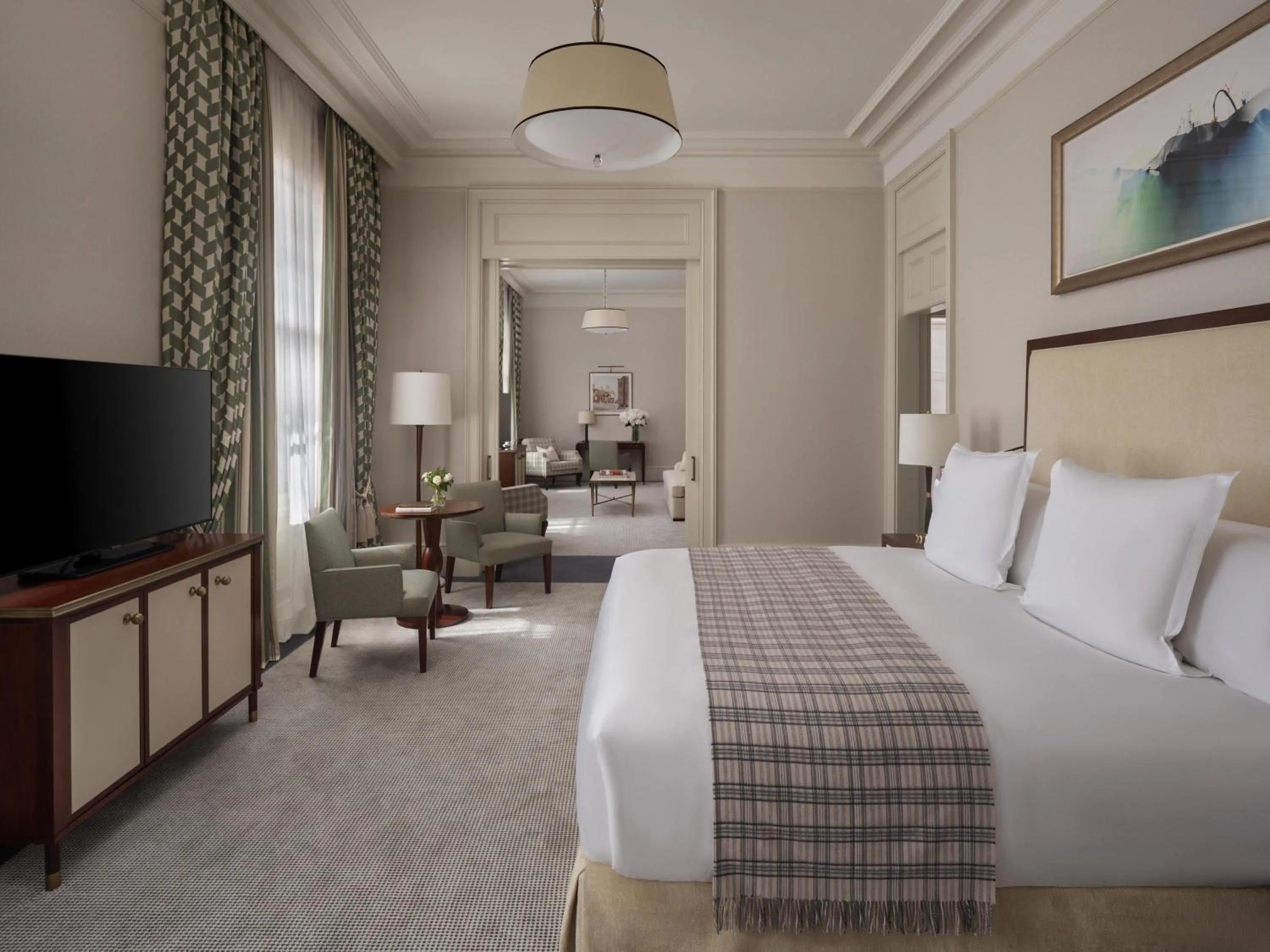 Photo of the whole room, Bed in Raffles London at The OWO