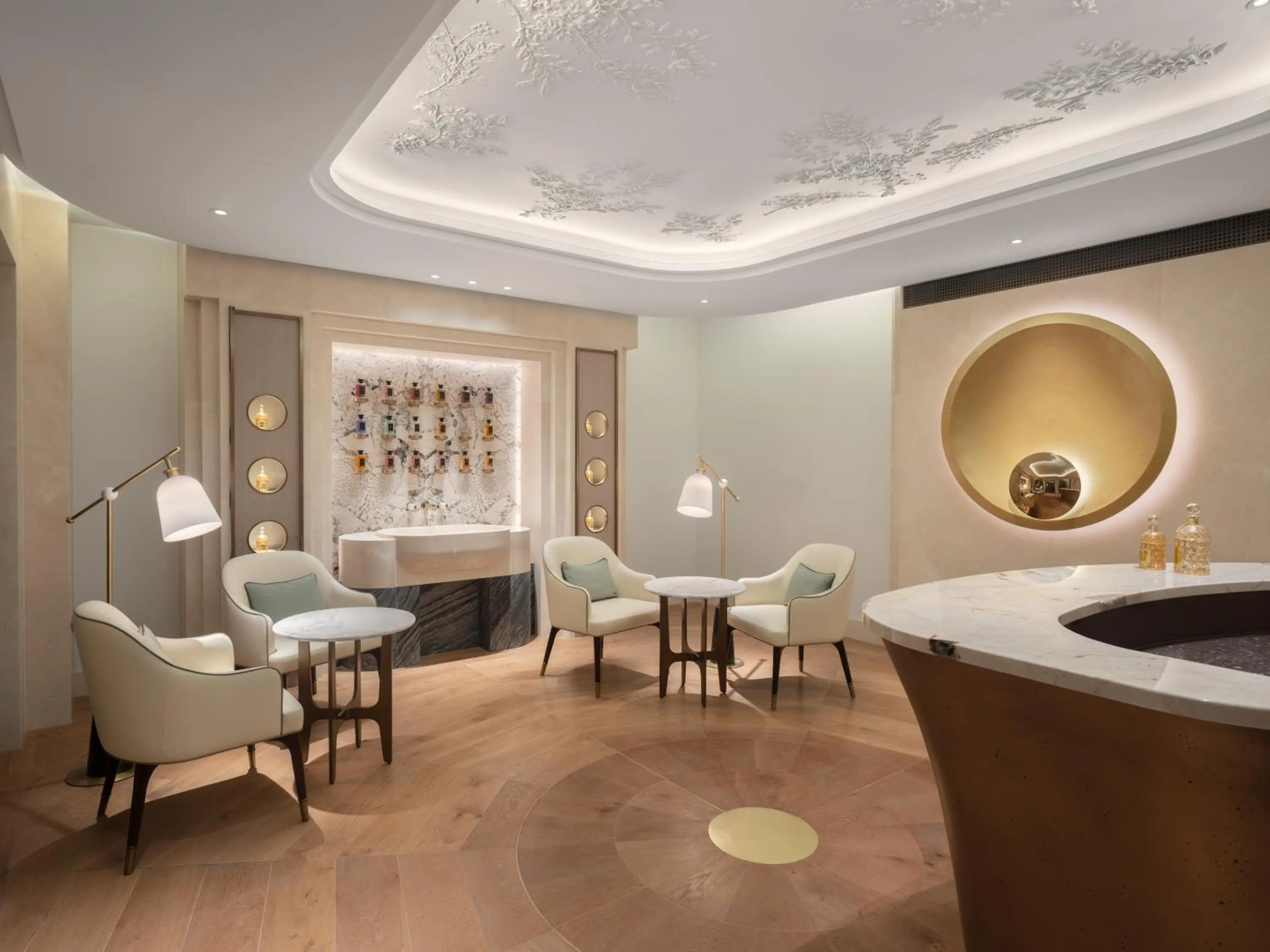 Spa and wellness centre/facilities in Raffles London at The OWO