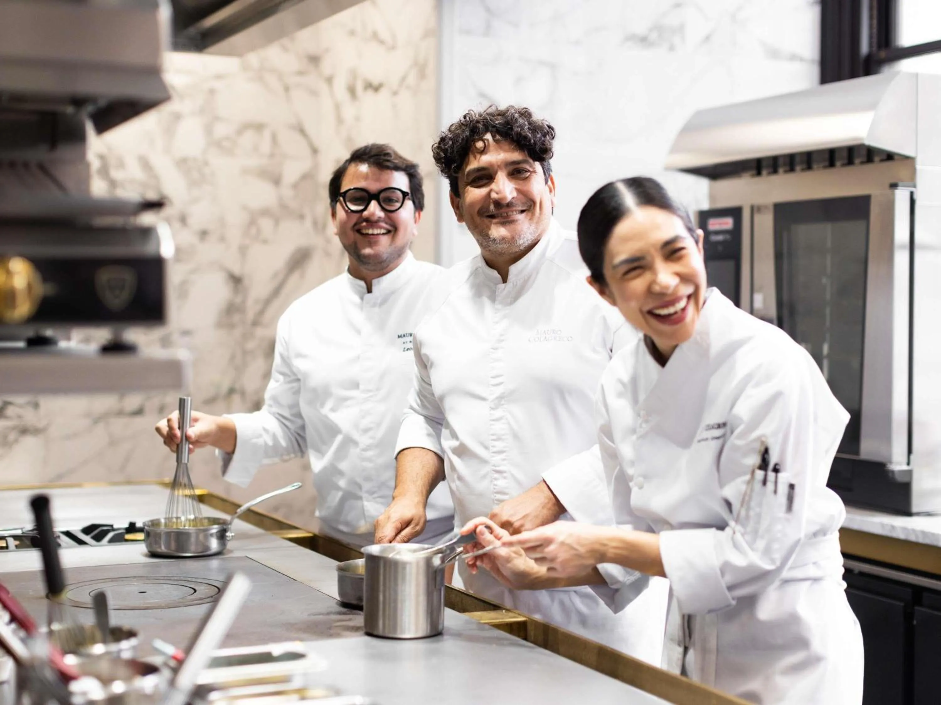 Restaurant/places to eat in Raffles London at The OWO