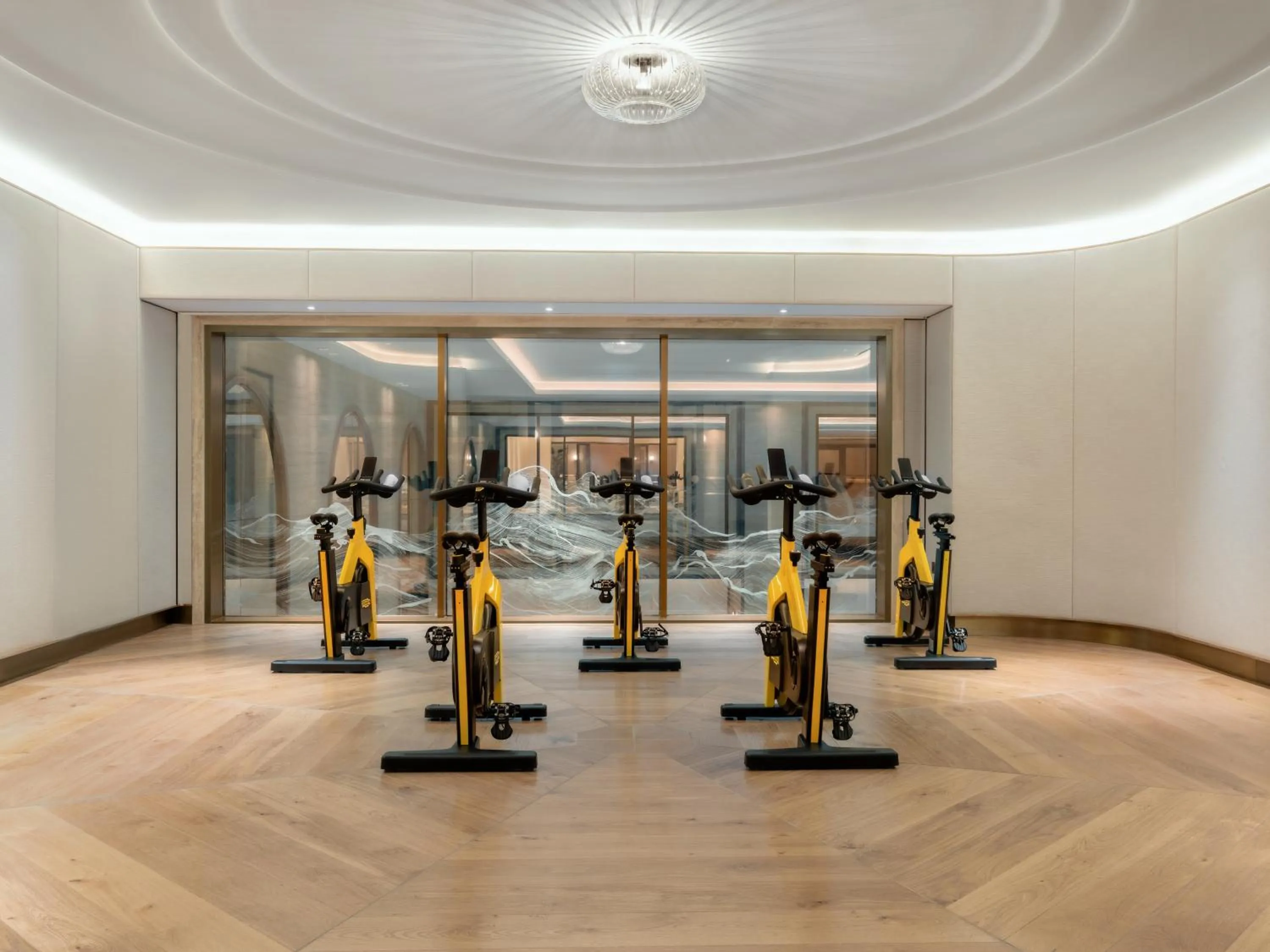 Spa and wellness centre/facilities in Raffles London at The OWO