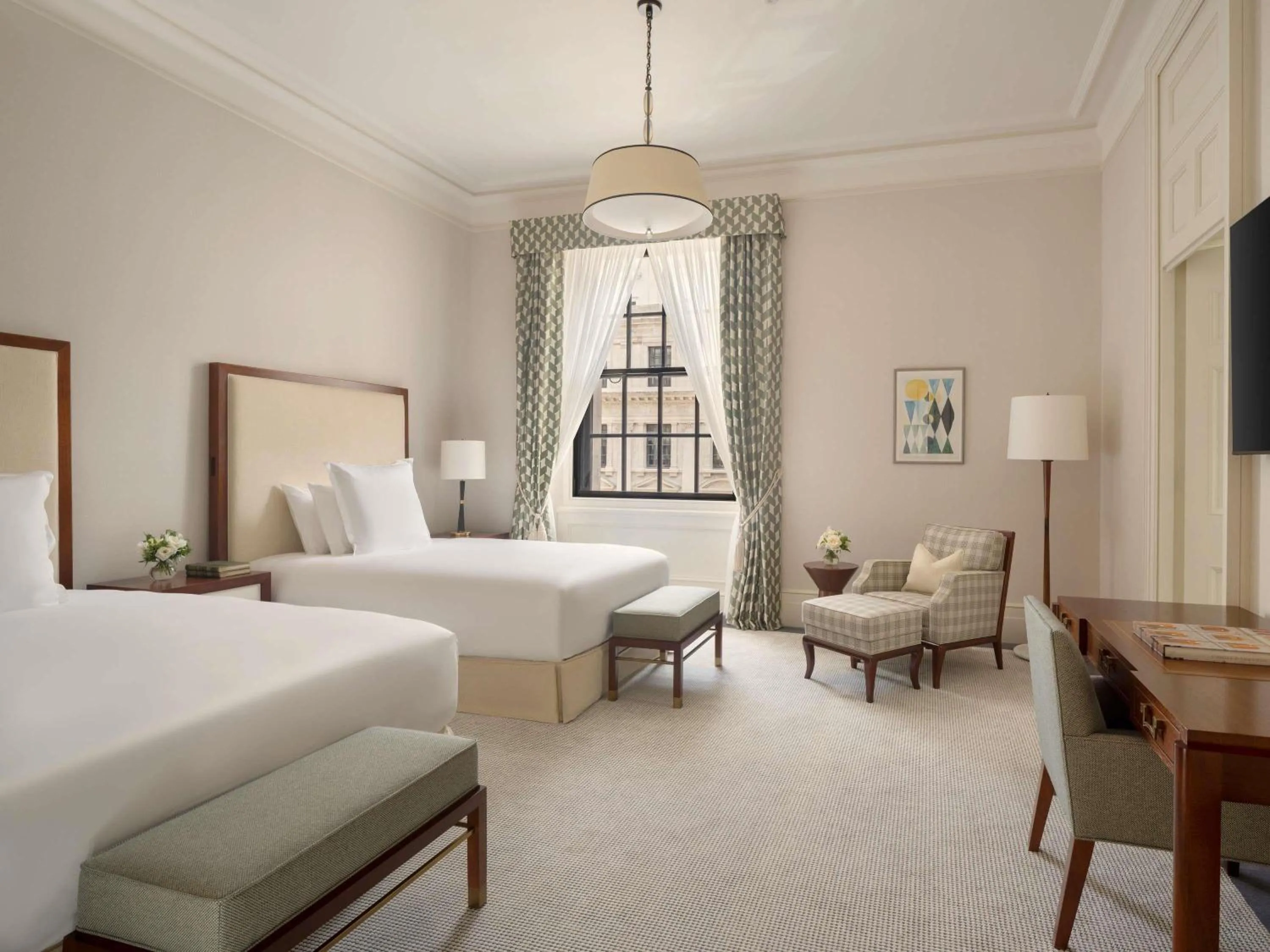 Bedroom, Bed in Raffles London at The OWO