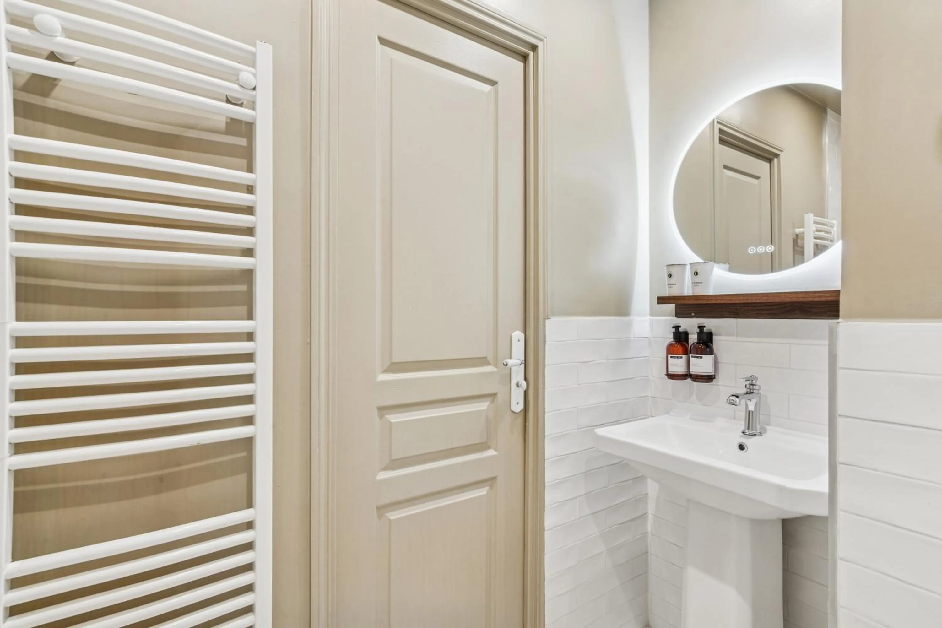 Bathroom in Hotel Le Clery